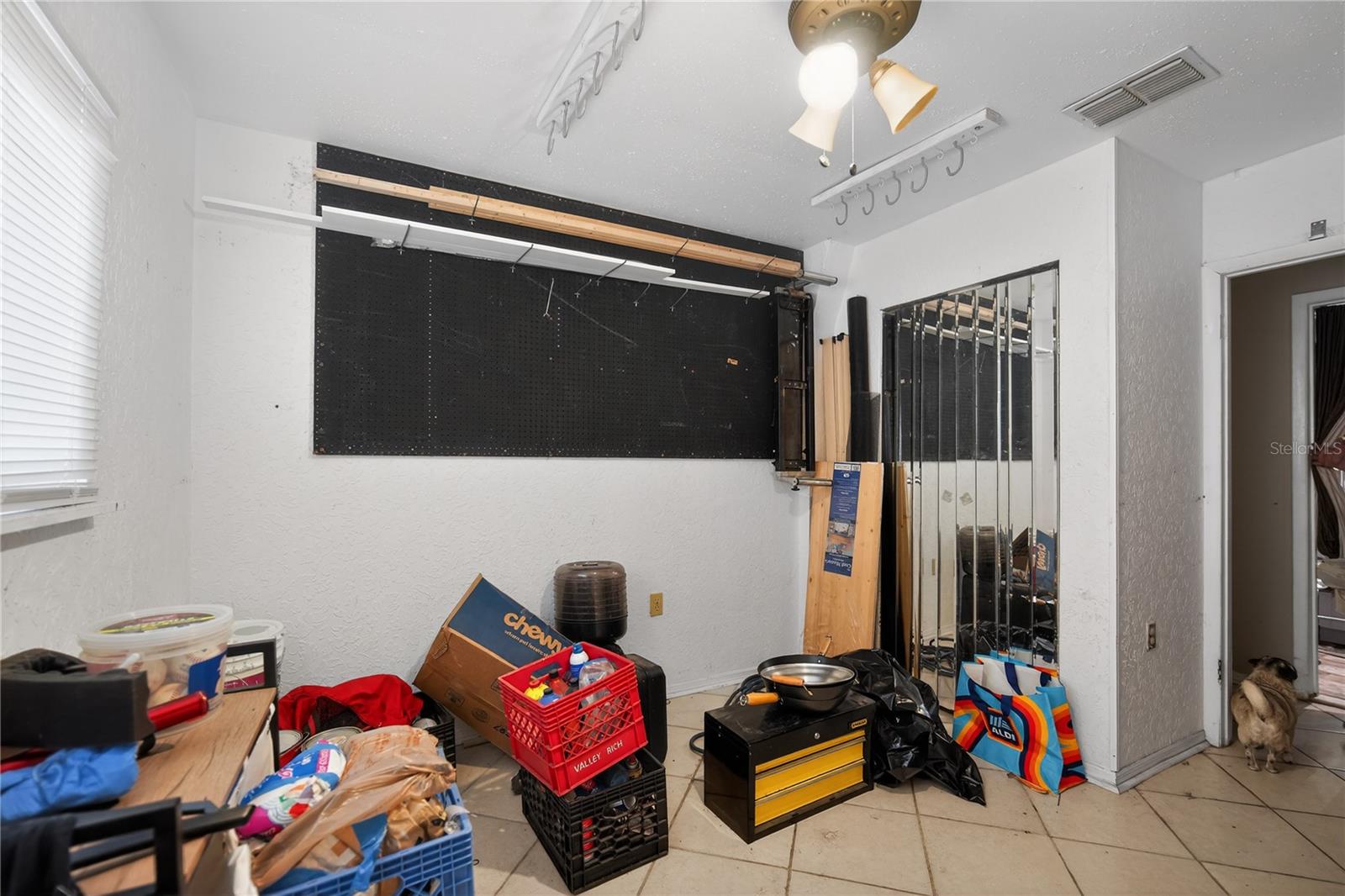 Image 19 of 33 For 8200 Hixton Drive