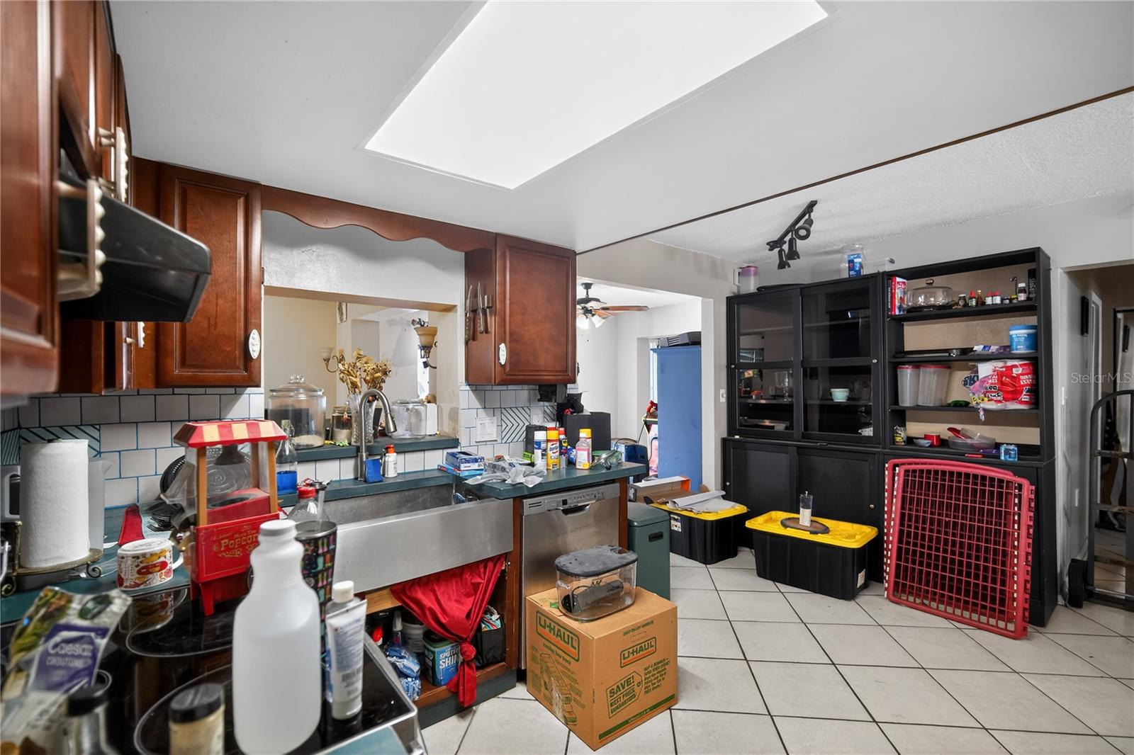 Image 6 of 33 For 8200 Hixton Drive