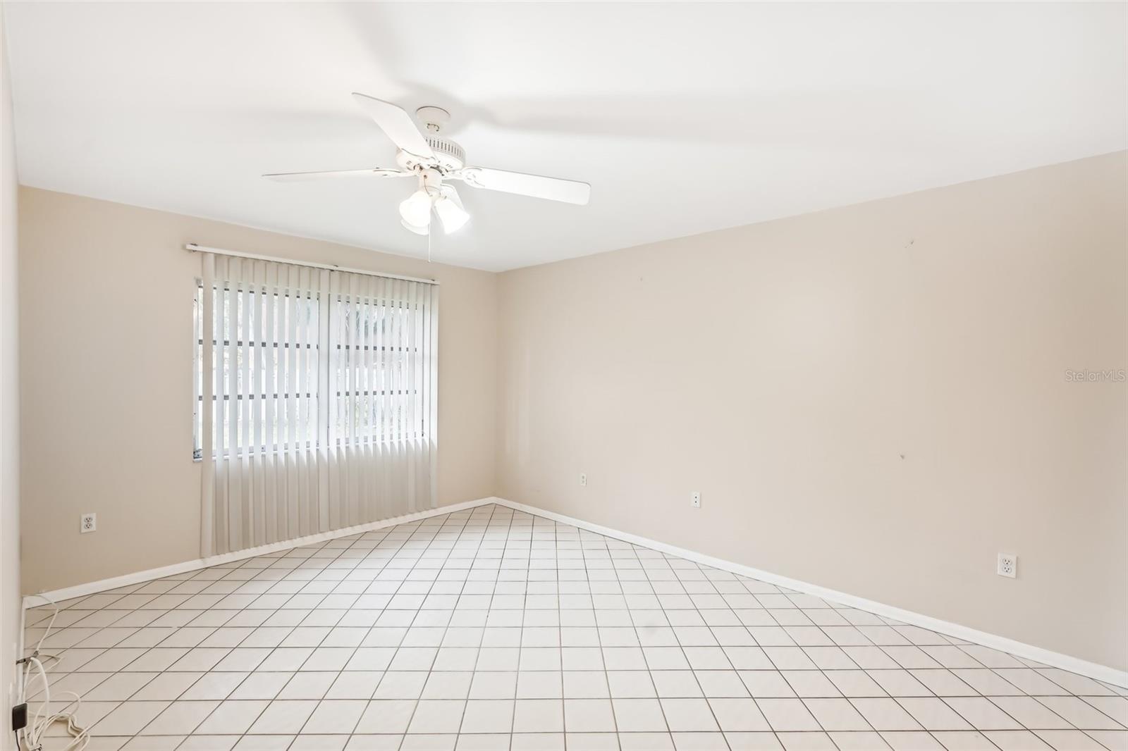 Image 23 of 28 For 7145 Bright Creek Drive 33