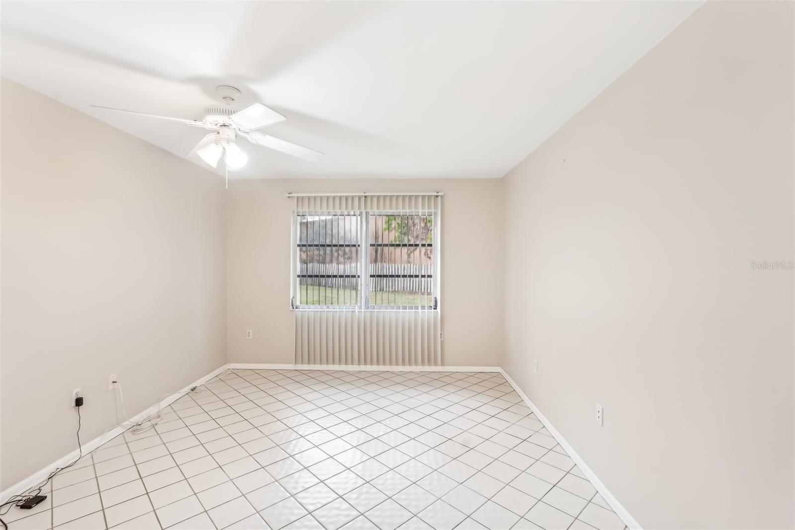 Image 24 of 28 For 7145 Bright Creek Drive 33