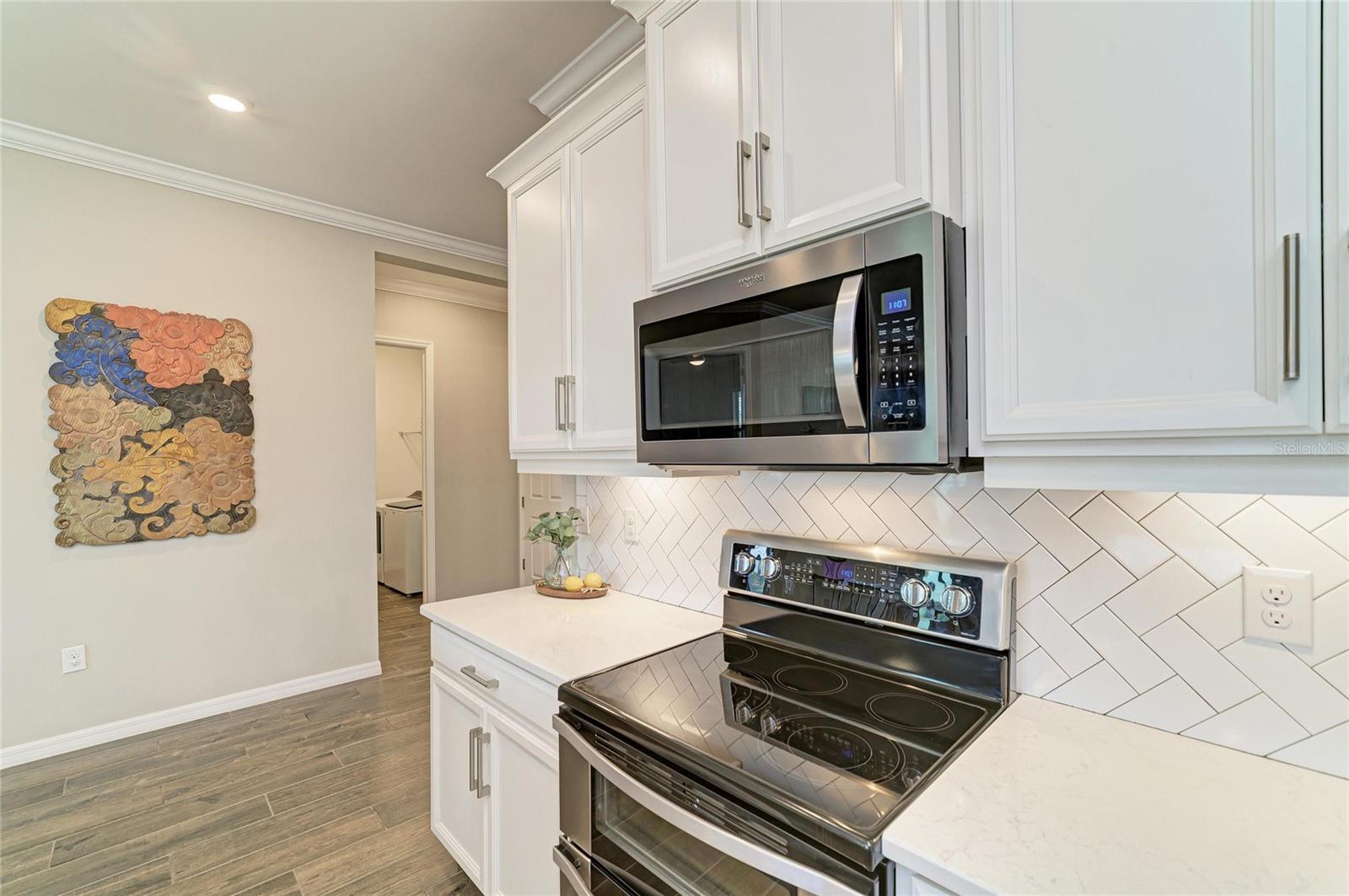 Image 30 of 92 For 283 Toscavilla Boulevard