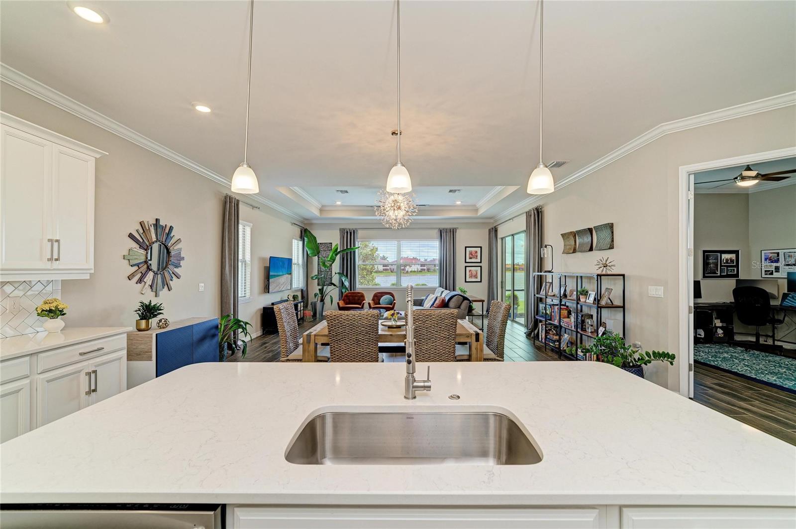 Image 32 of 92 For 283 Toscavilla Boulevard