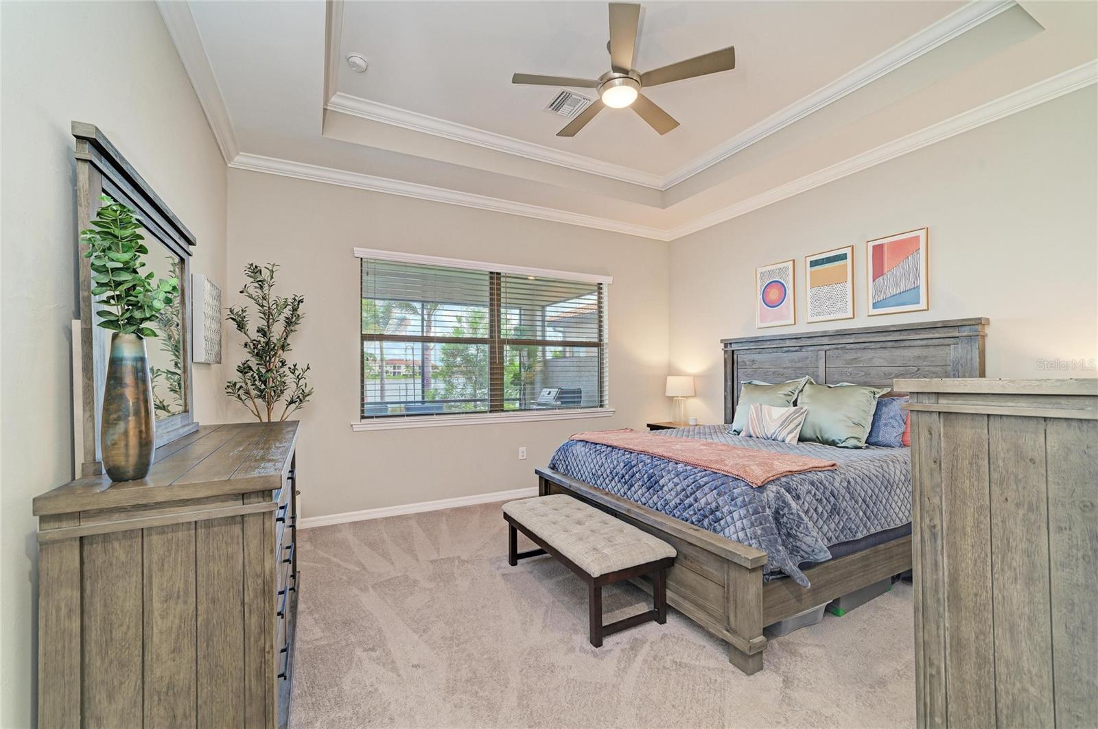 Image 36 of 92 For 283 Toscavilla Boulevard