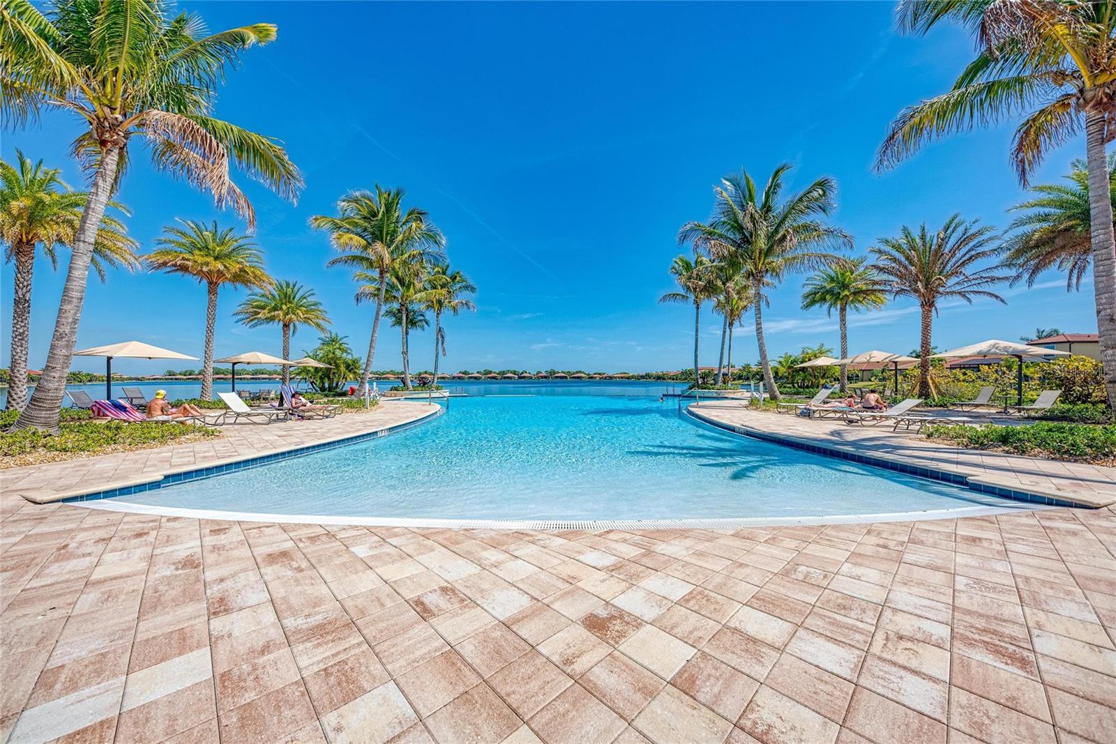 Image 69 of 92 For 283 Toscavilla Boulevard