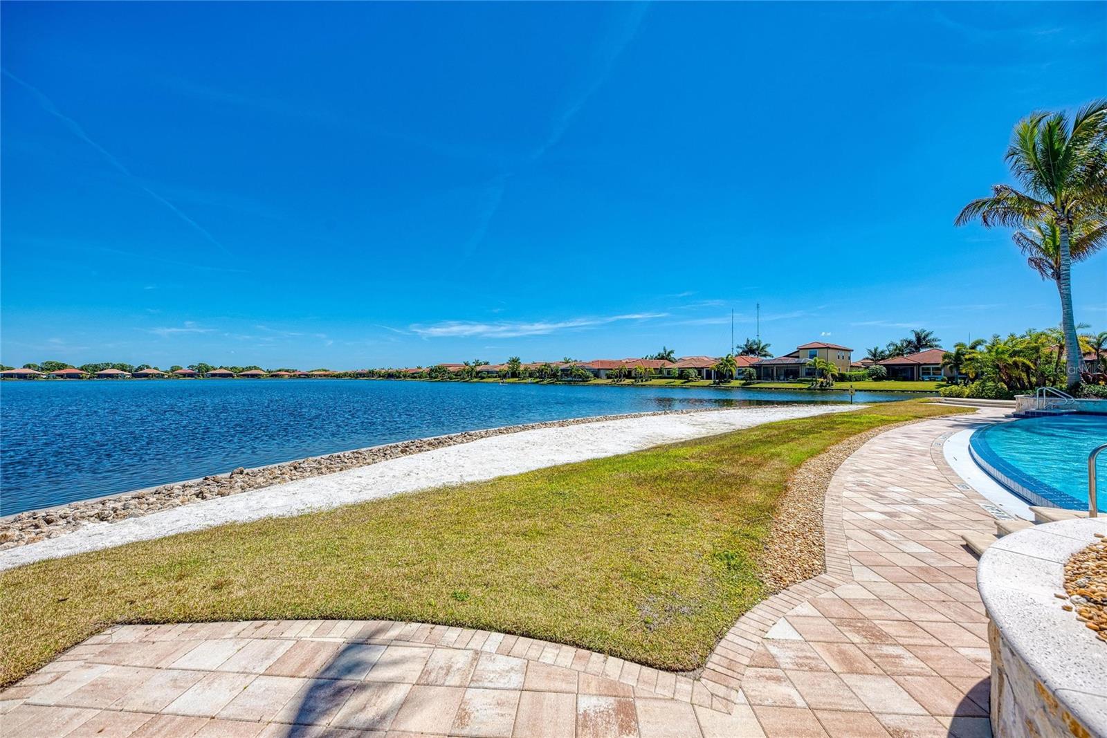 Image 75 of 92 For 283 Toscavilla Boulevard