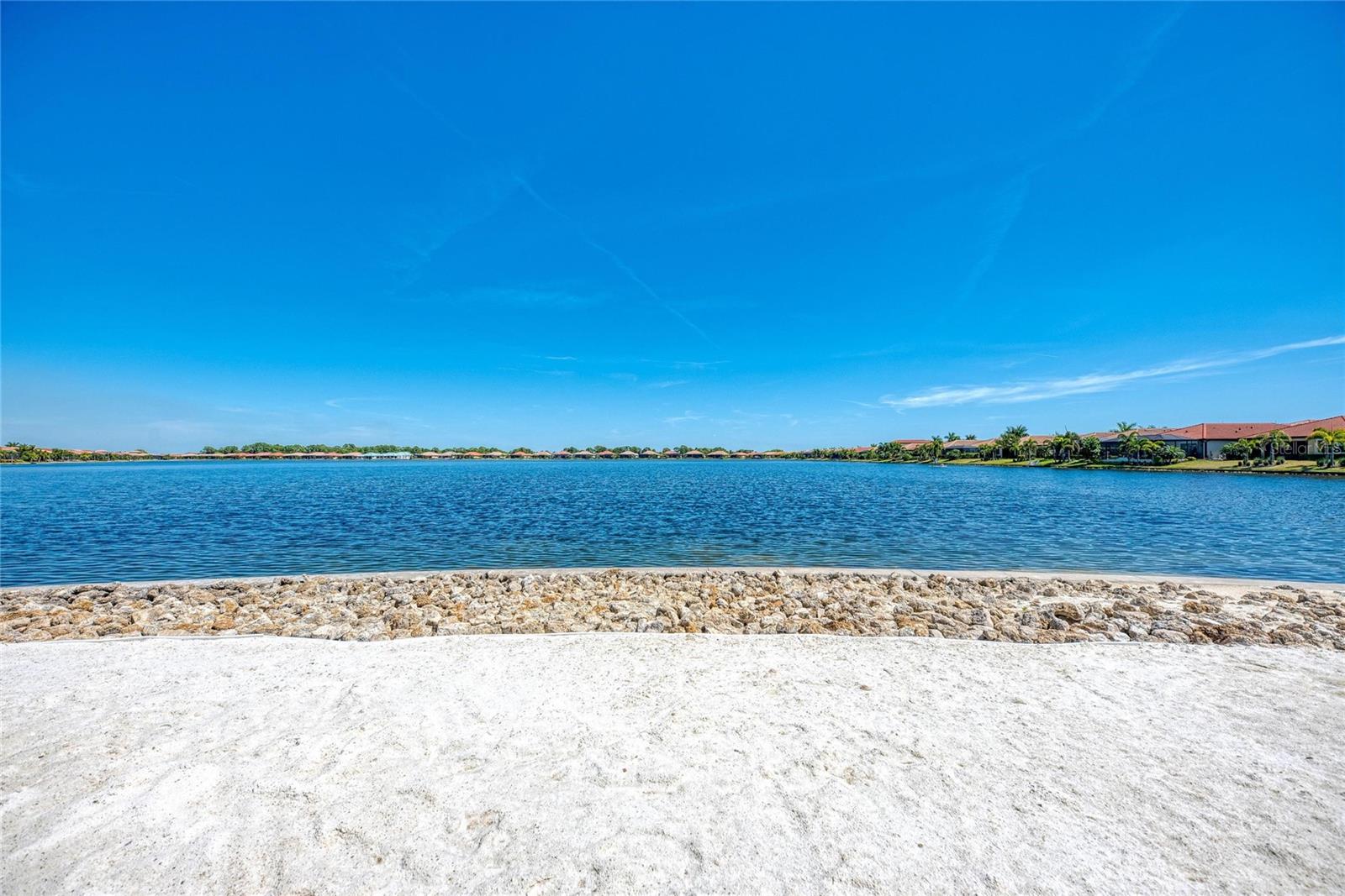Image 76 of 92 For 283 Toscavilla Boulevard
