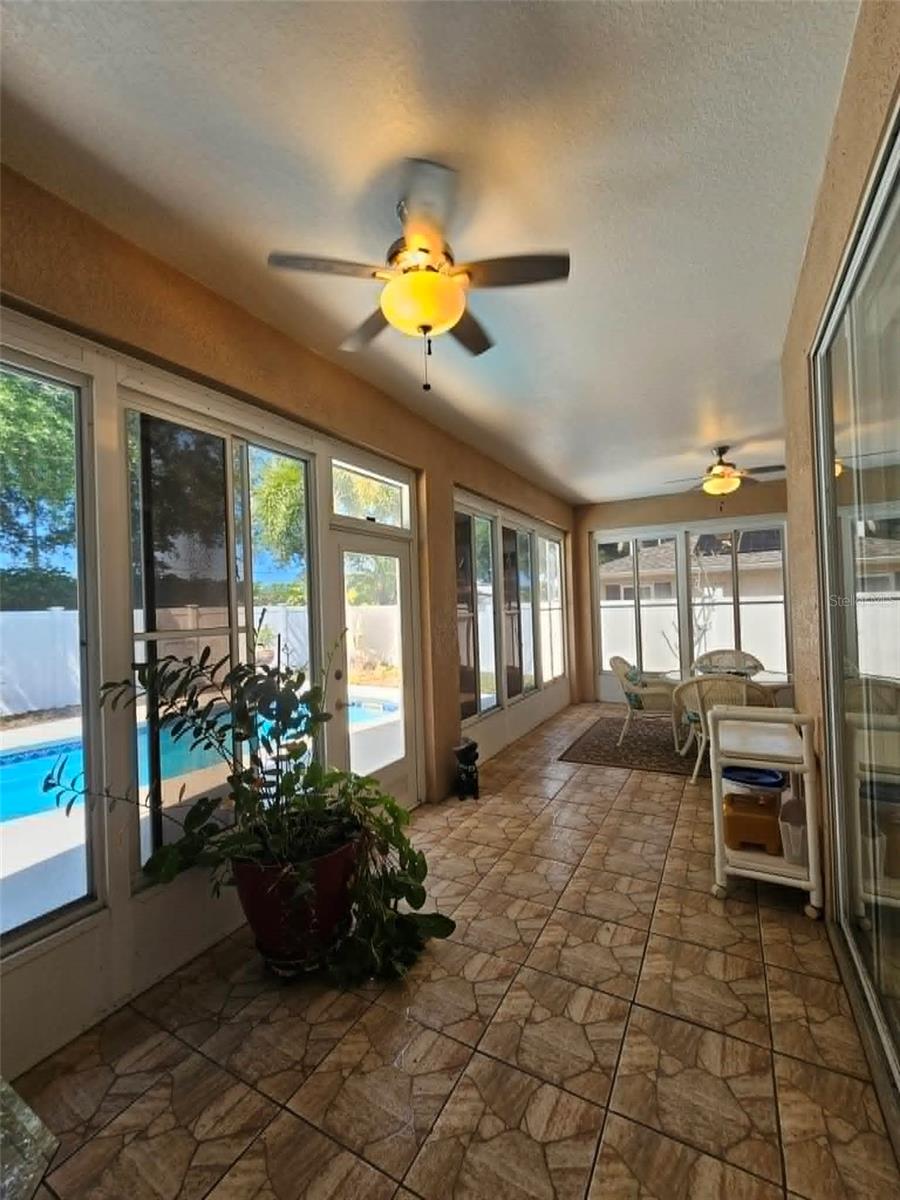 Image 28 of 36 For 7181 50th Avenue Circle E