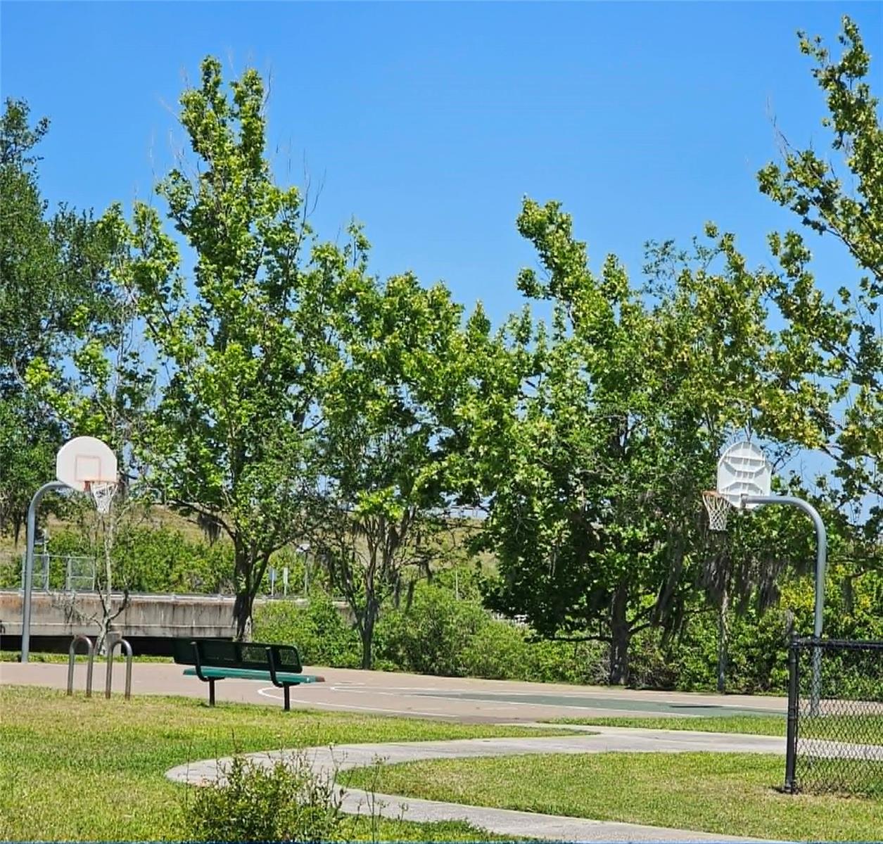 Image 33 of 36 For 7181 50th Avenue Circle E