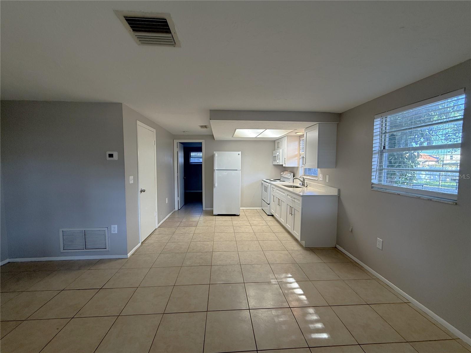 Image 2 of 14 For 611 Osceola Road