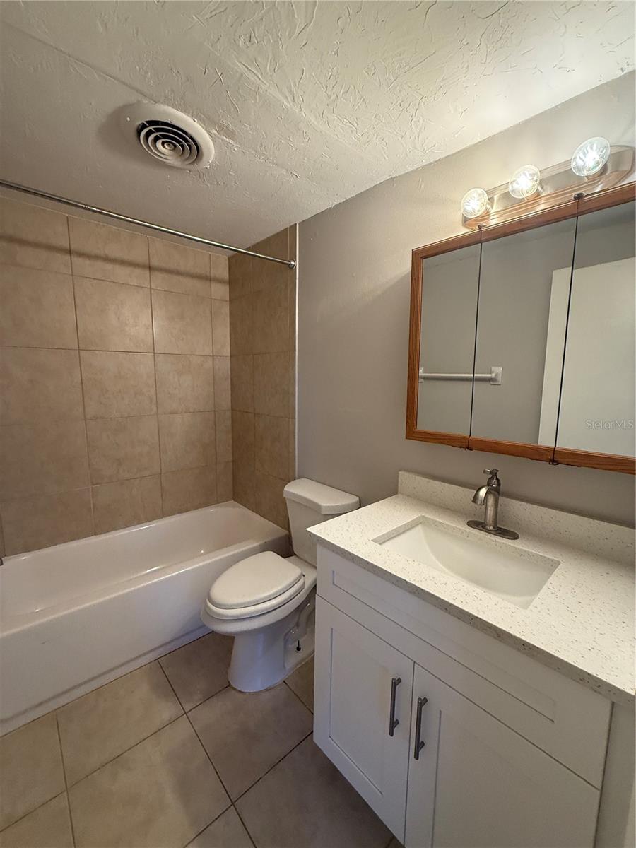 Image 9 of 14 For 611 Osceola Road