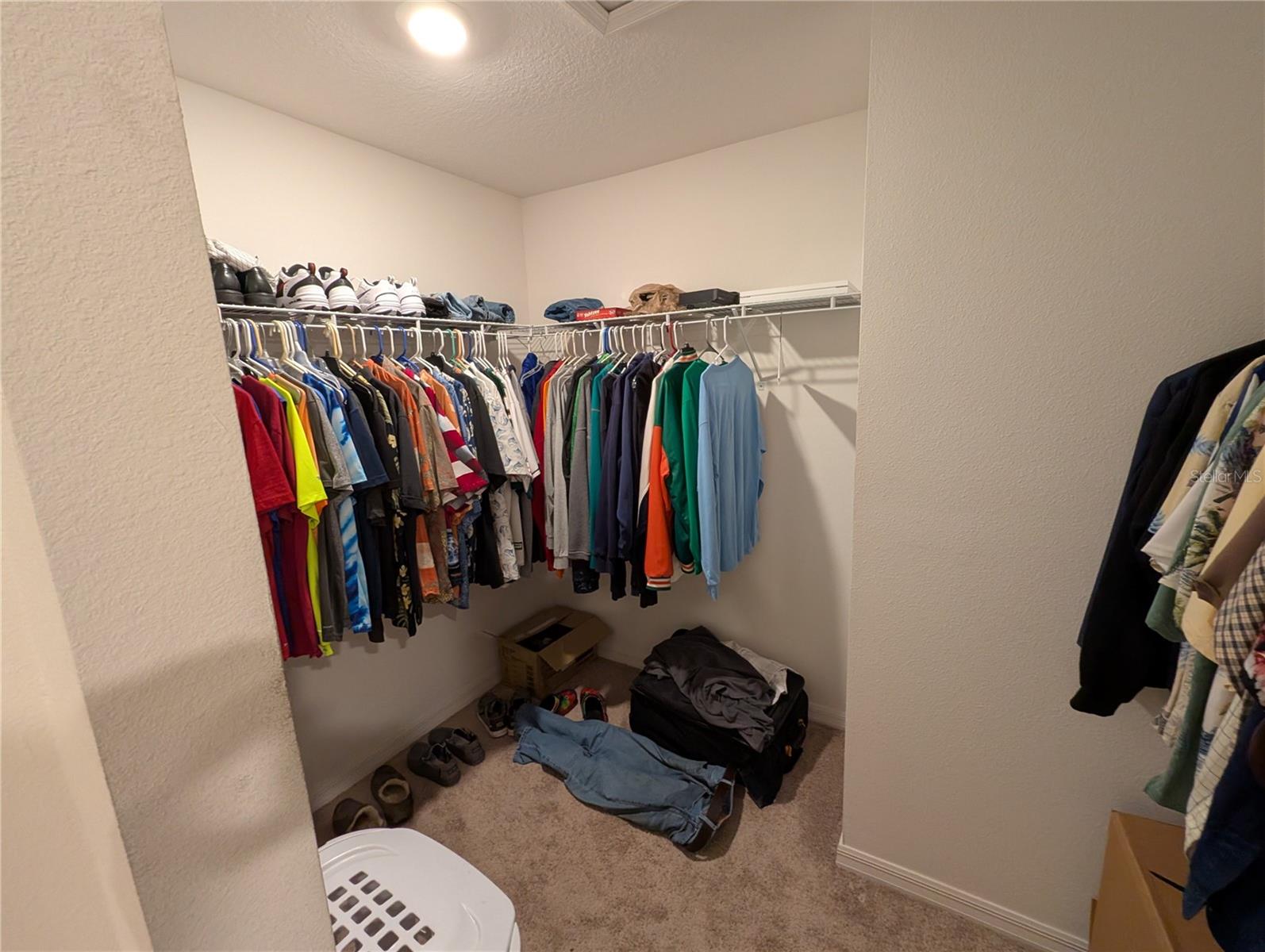 Image 23 of 29 For 1556 Wynford Circle