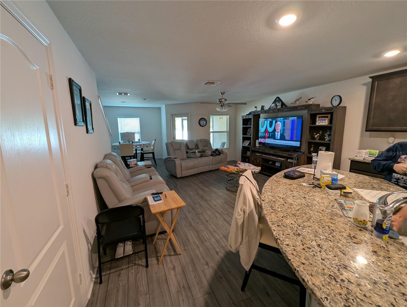 Image 6 of 29 For 1556 Wynford Circle