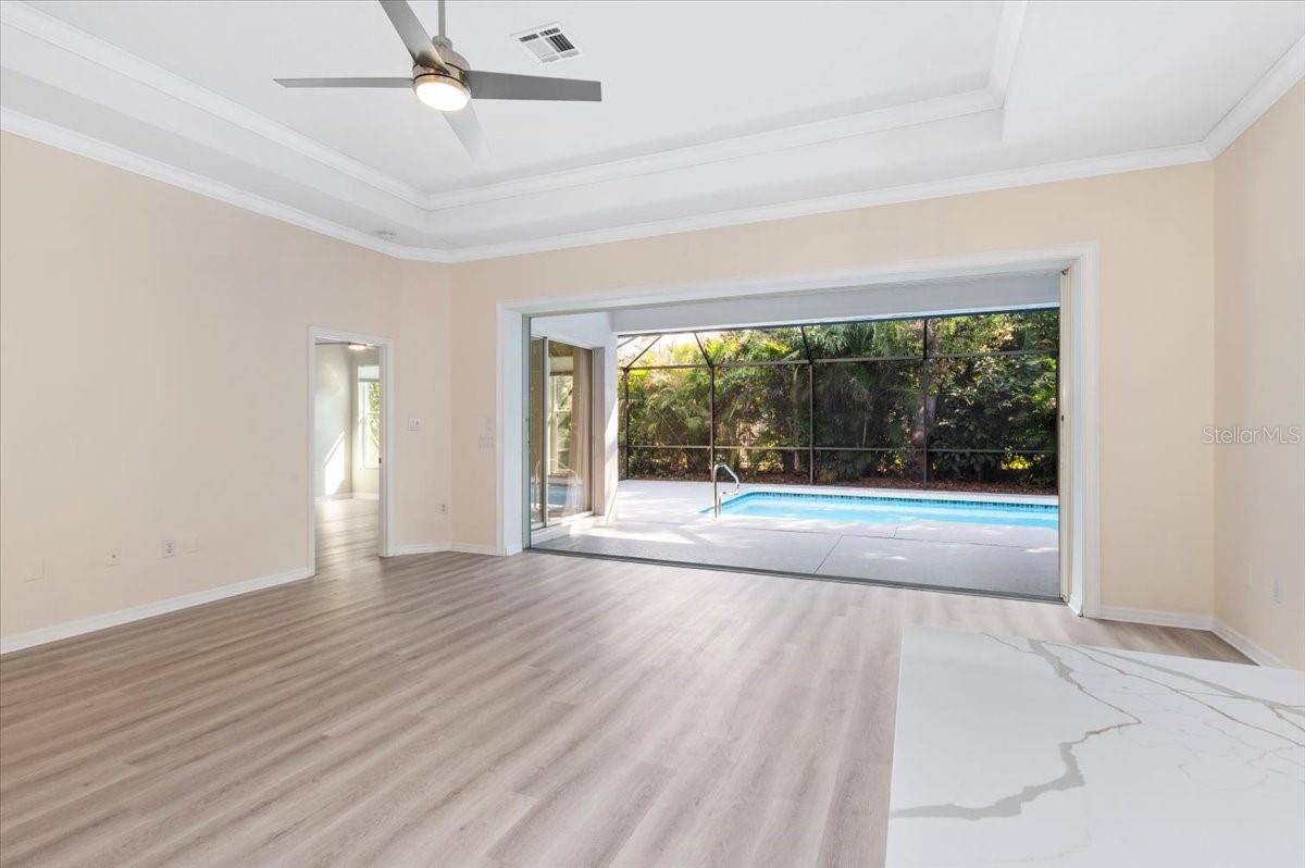 Image 13 of 50 For 700 Silk Oak Drive