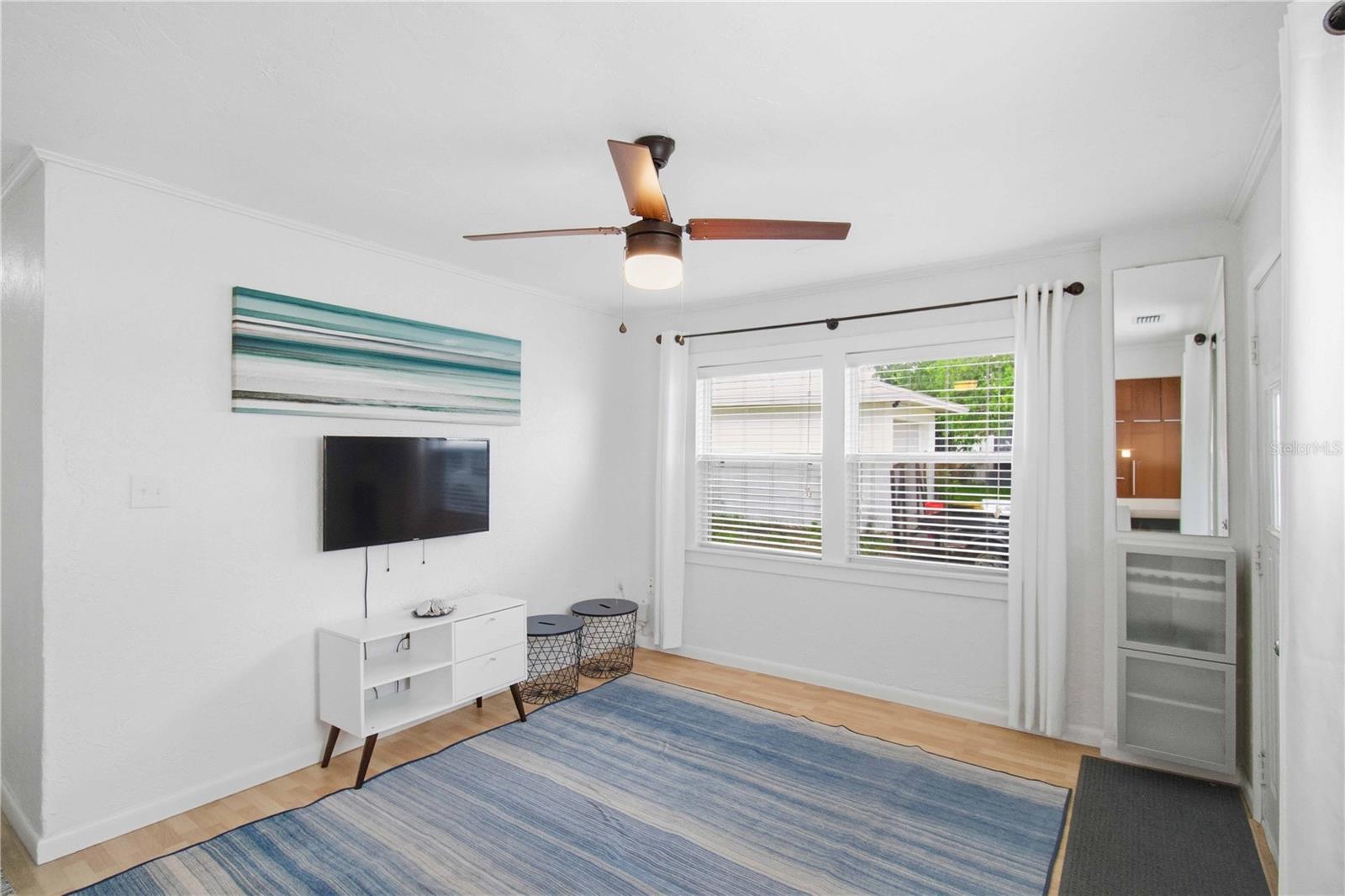 Image 3 of 26 For 2134 Hively Street