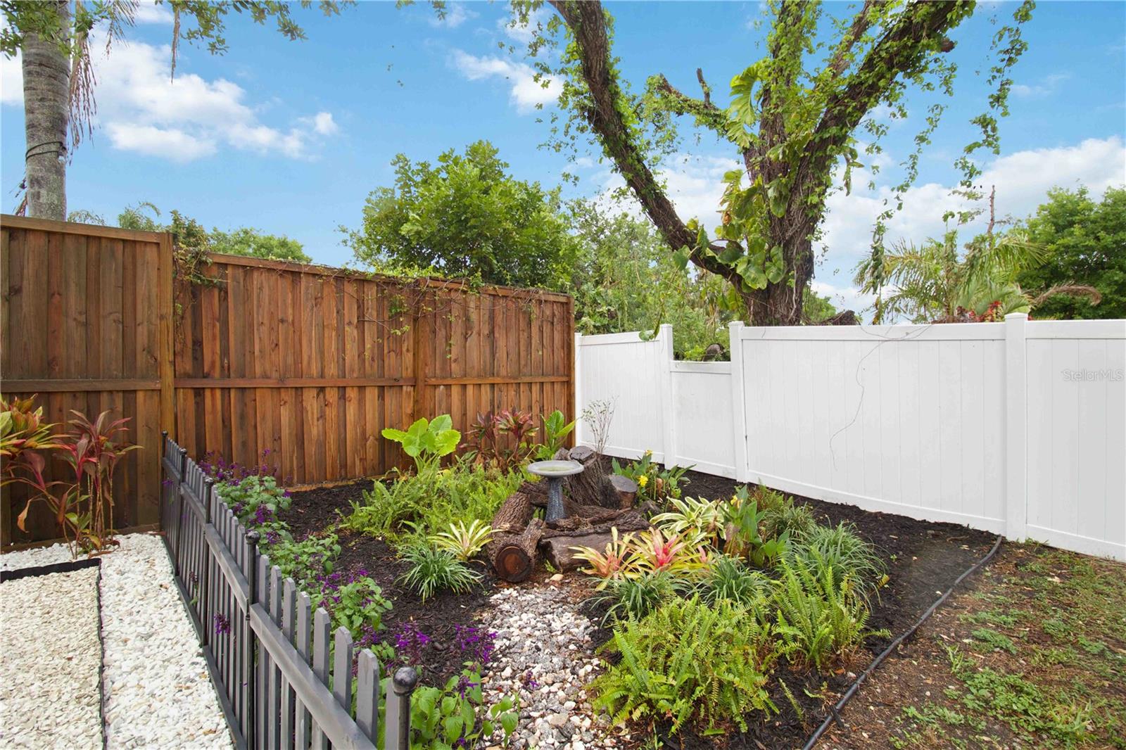 Image 7 of 26 For 2134 Hively Street