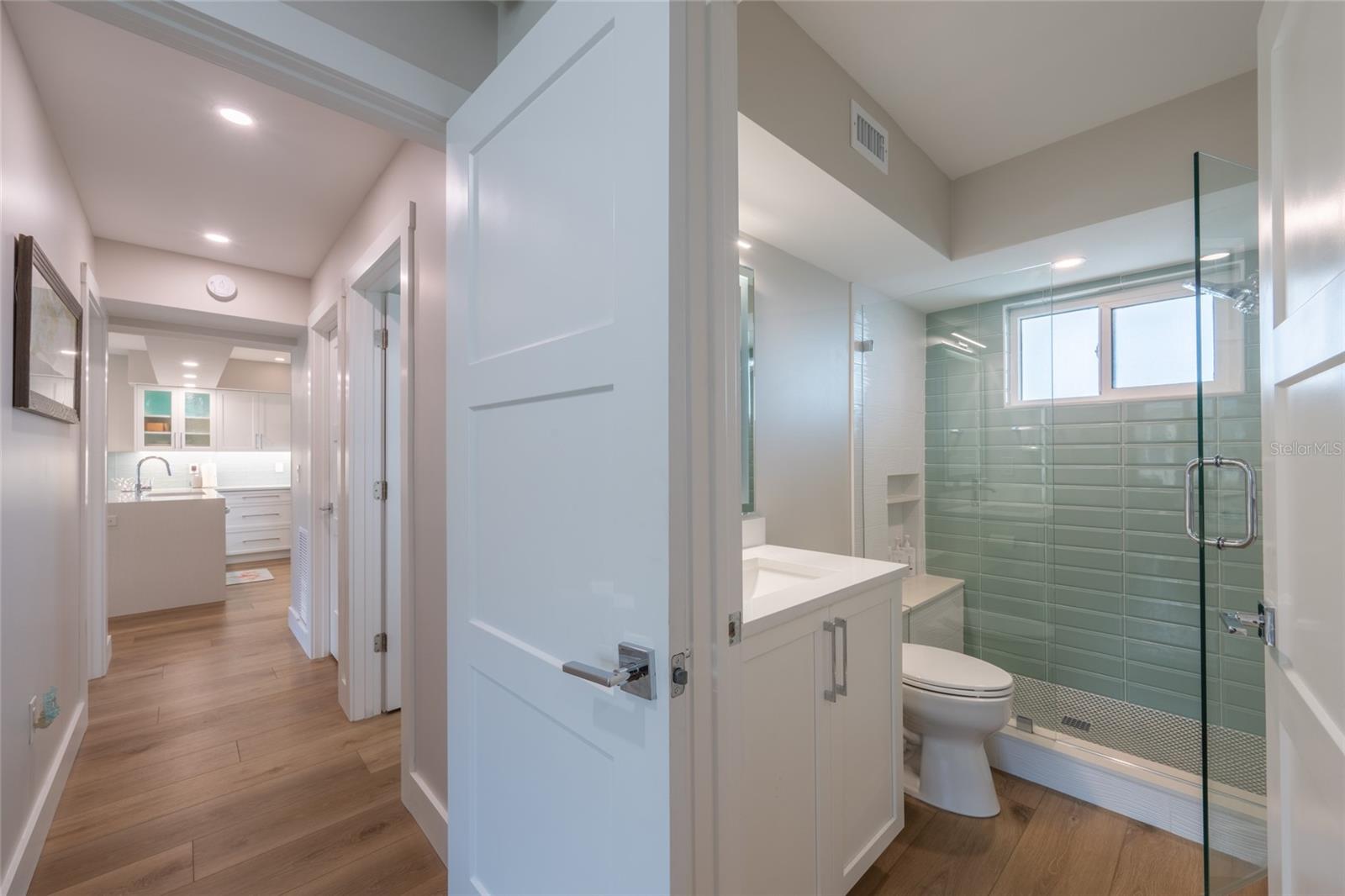 Image 23 of 65 For 3804 Gulf Of Mexico Drive B305