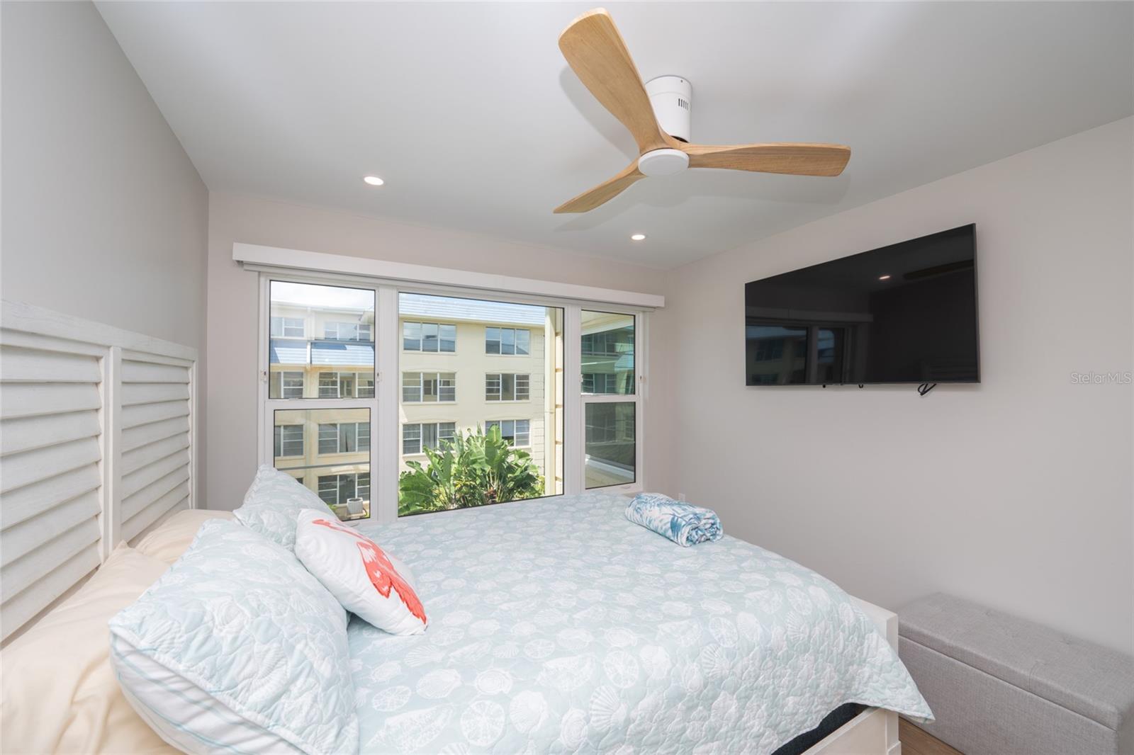 Image 27 of 65 For 3804 Gulf Of Mexico Drive B305