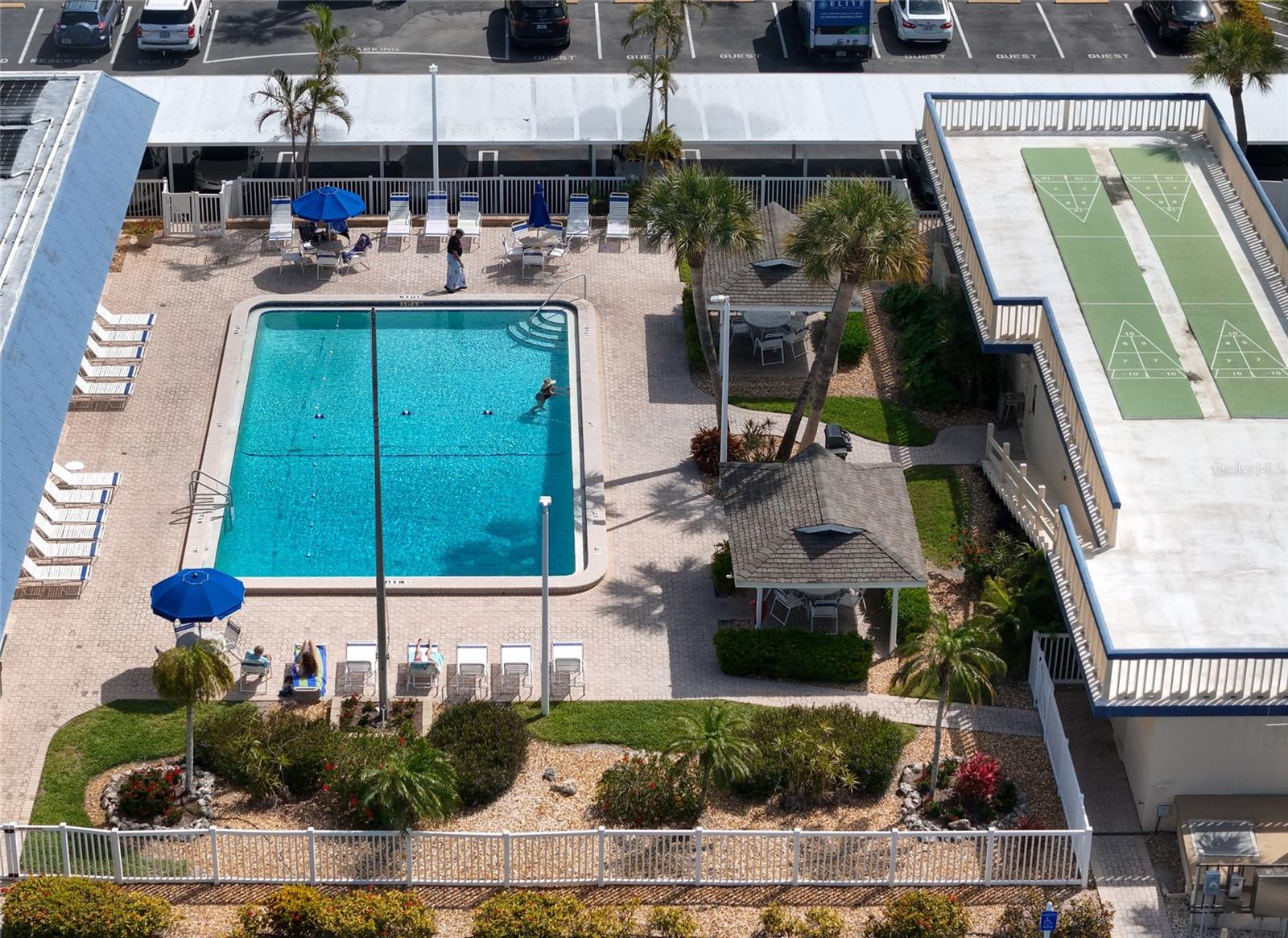 Image 34 of 65 For 3804 Gulf Of Mexico Drive B305