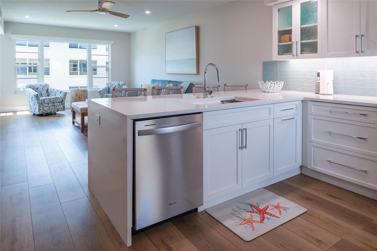 Image 7 of 65 For 3804 Gulf Of Mexico Drive B305