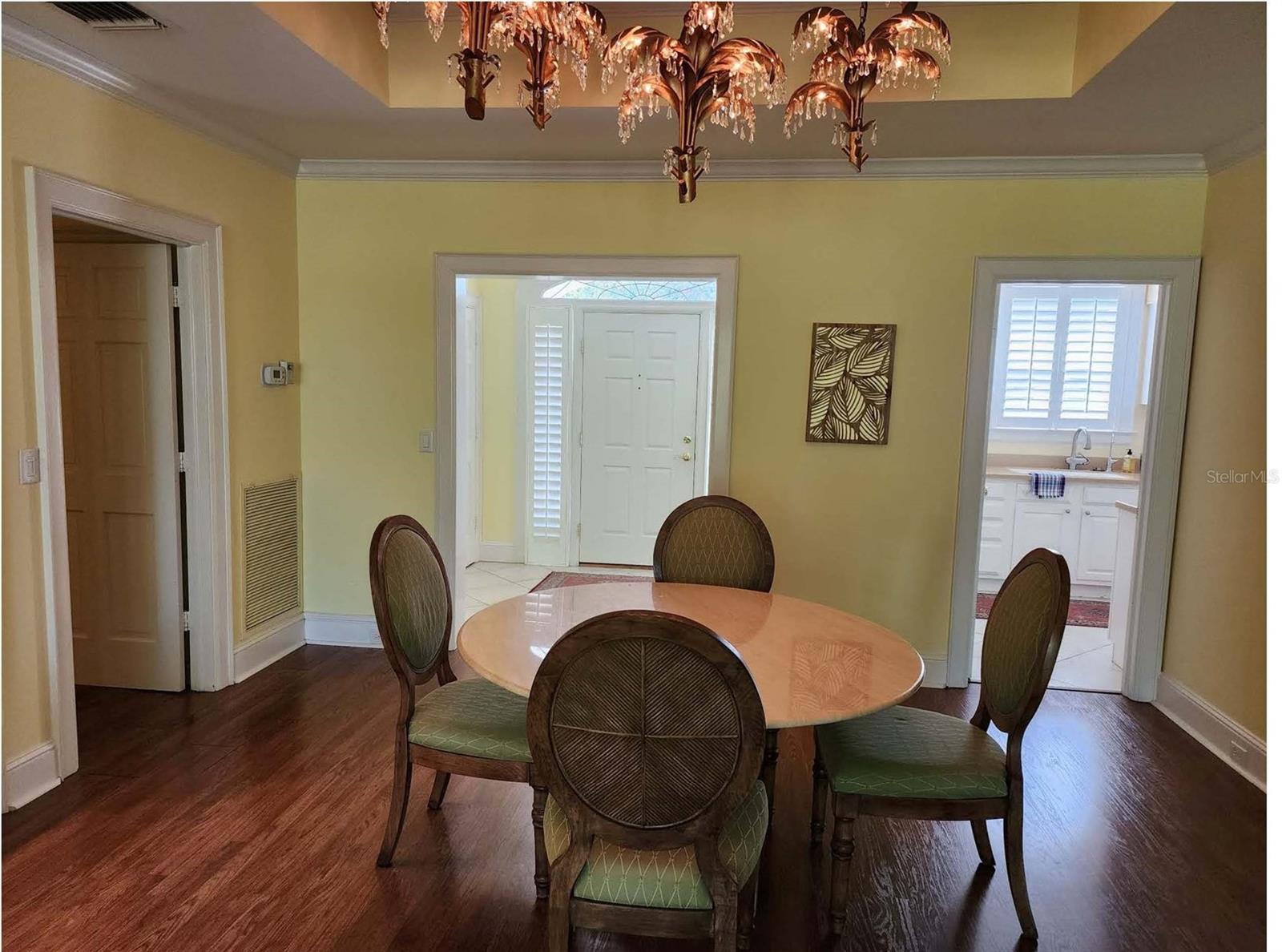 Image 3 of 23 For 76 Bishops Court Road 116