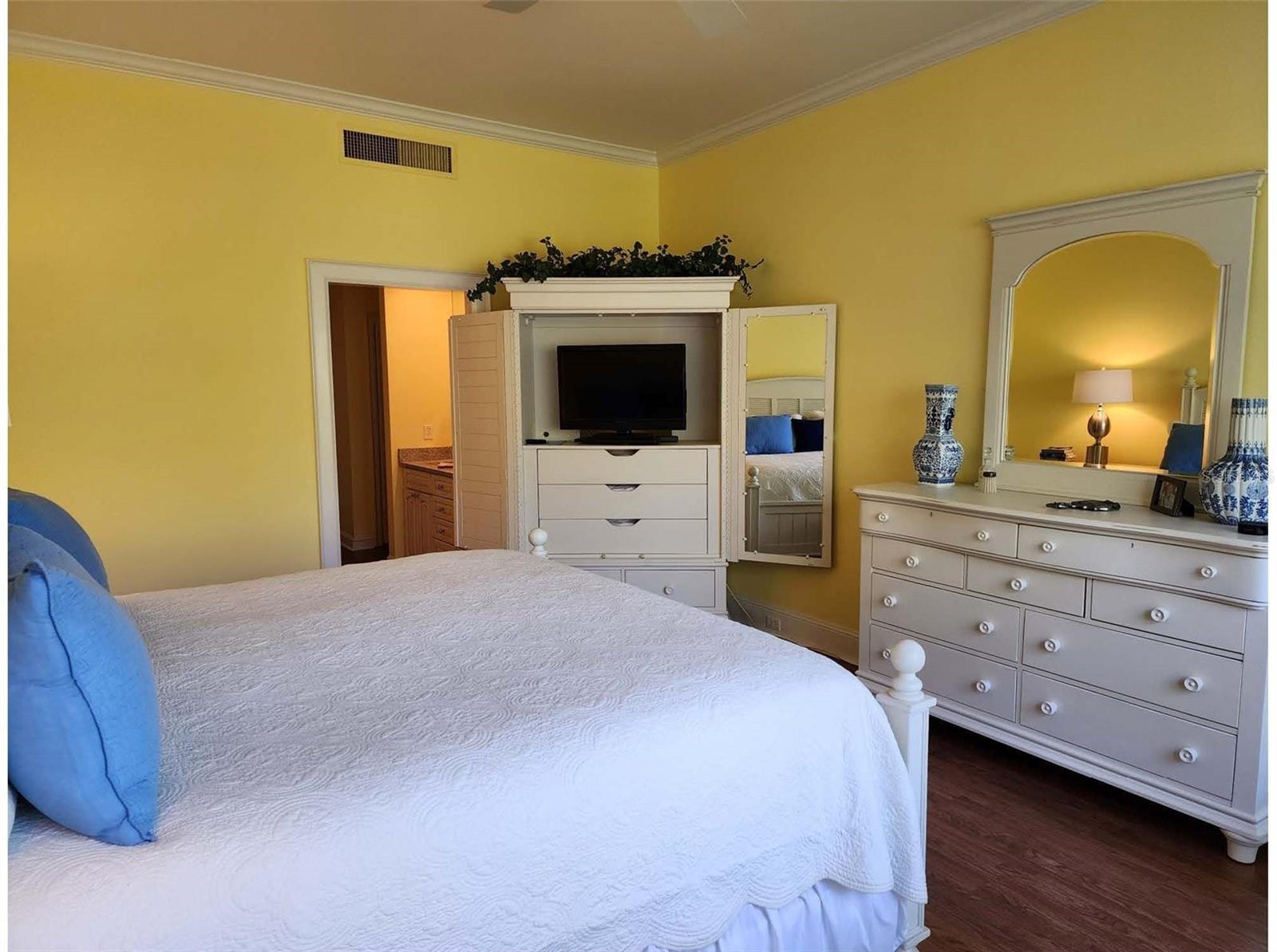 Image 8 of 23 For 76 Bishops Court Road 116