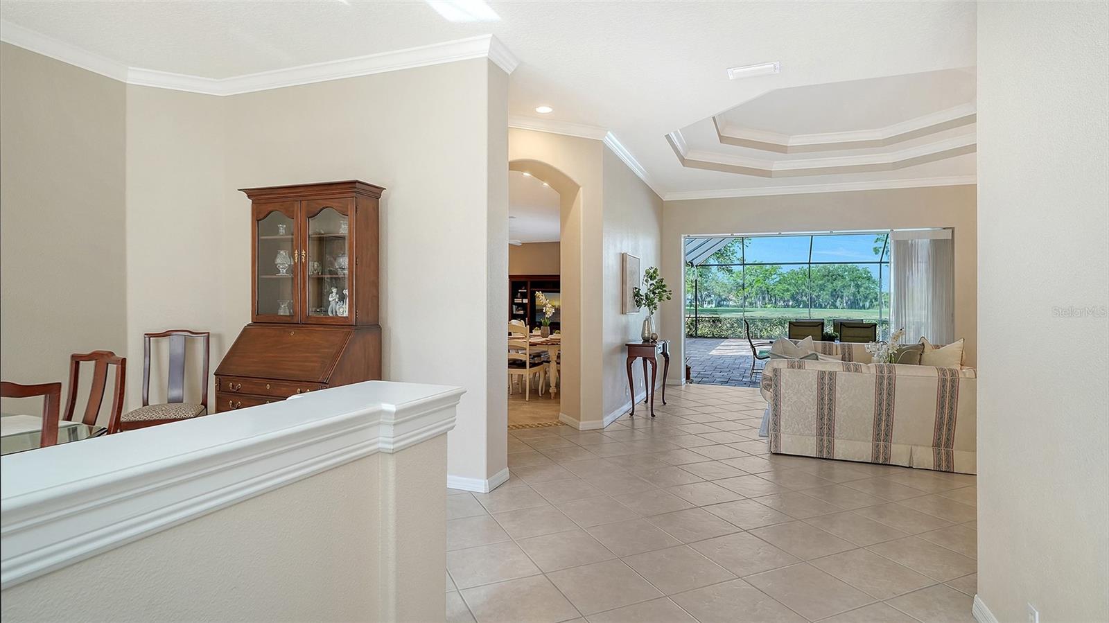 Image 14 of 76 For 7312 Pine Valley Street