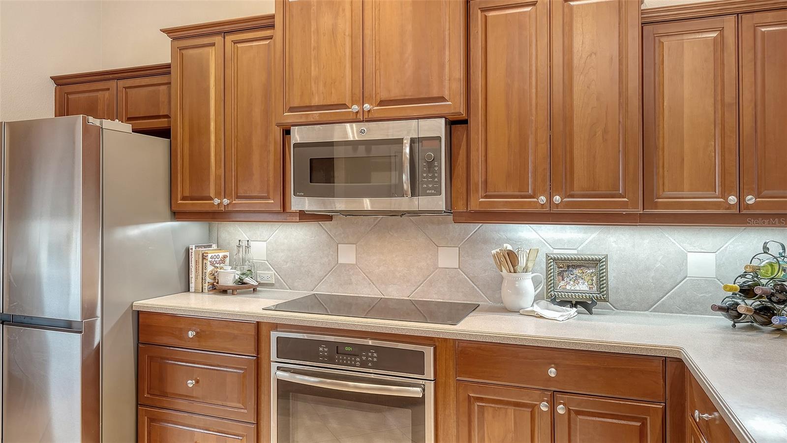 Image 23 of 76 For 7312 Pine Valley Street