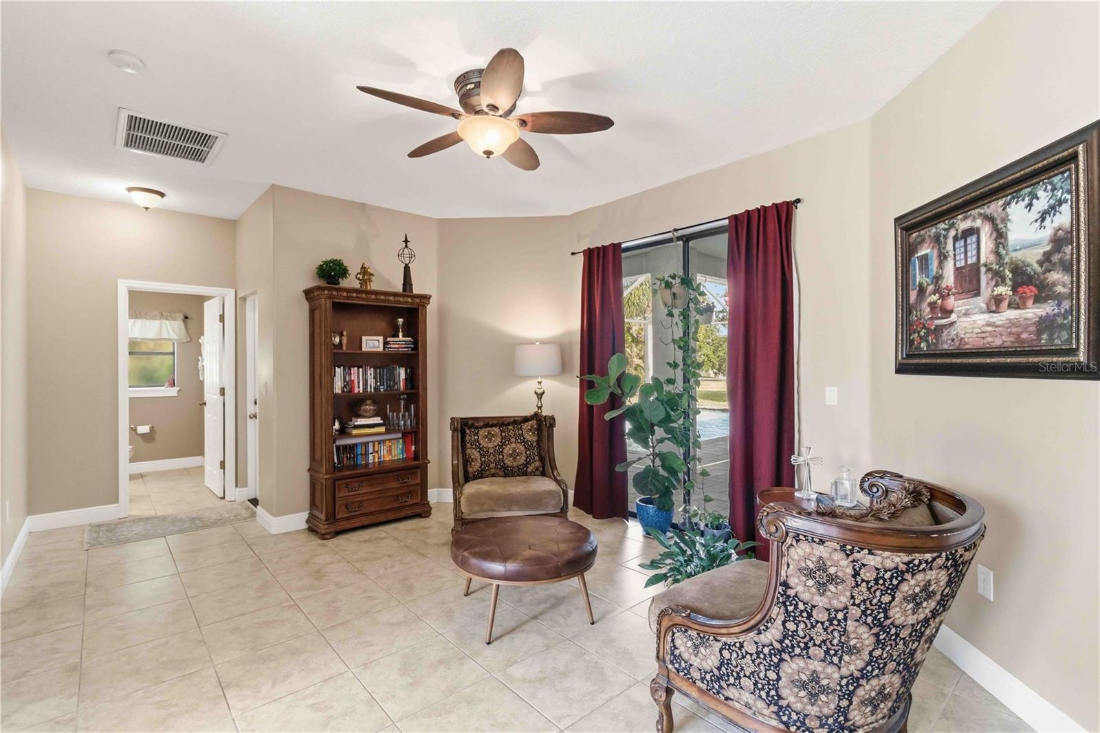 Image 11 of 54 For 15458 Mulholland Road