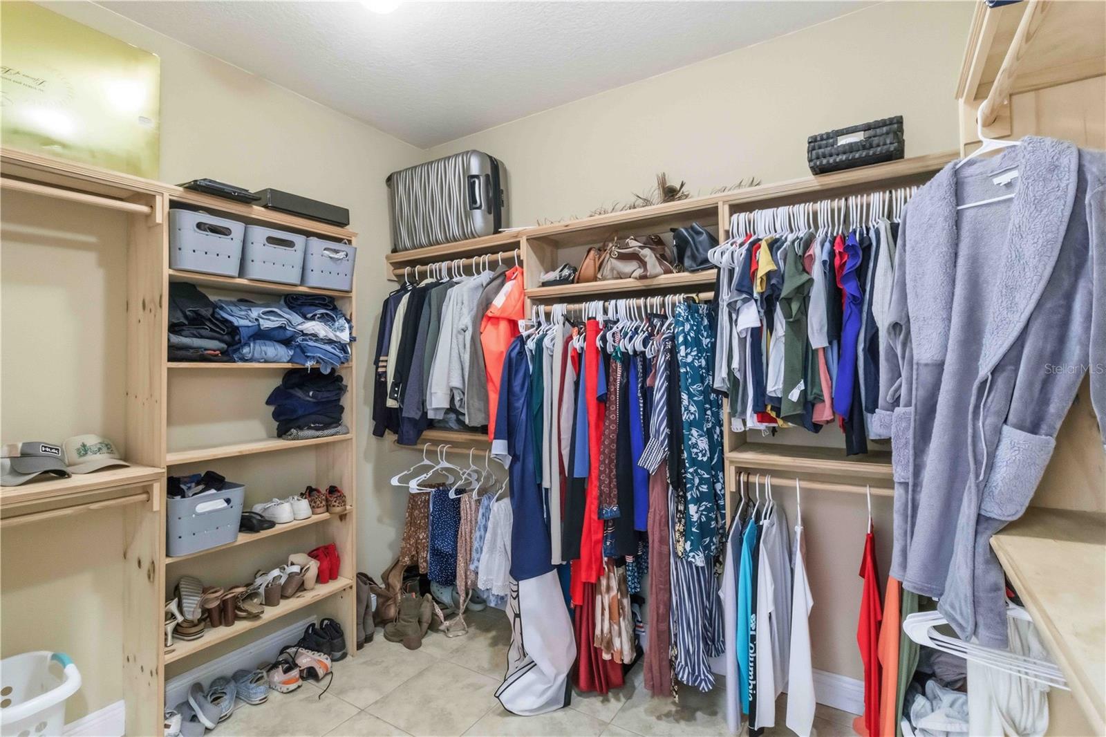 Image 25 of 54 For 15458 Mulholland Road