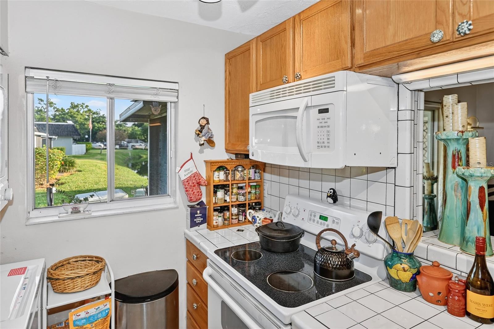 Image 14 of 63 For 4160 Fruitville Road 11