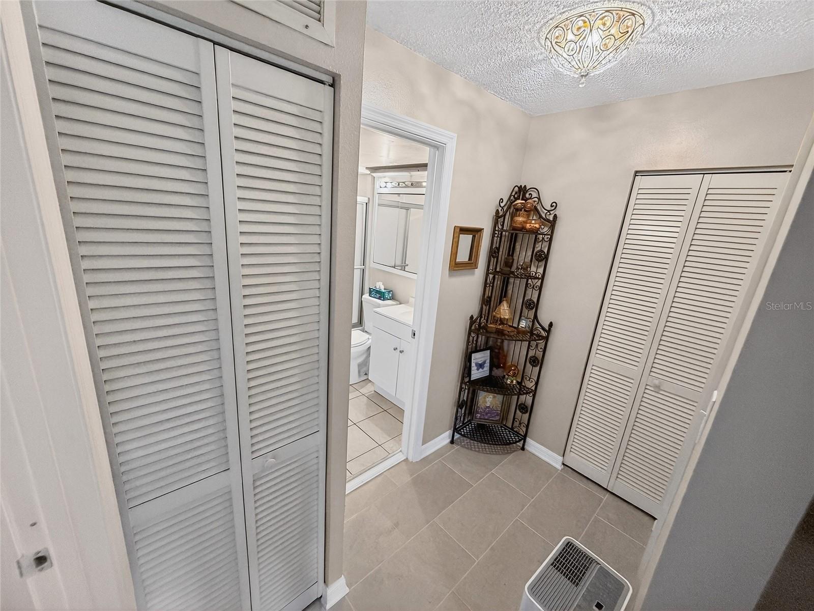 Image 25 of 63 For 4160 Fruitville Road 11