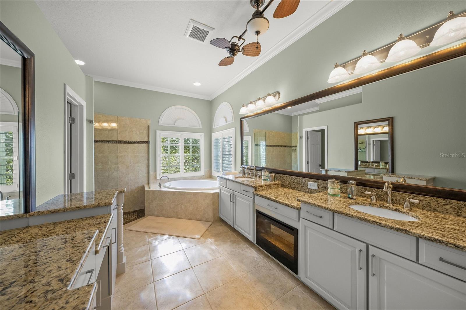 Image 40 of 74 For 8282 Barton Farms Boulevard