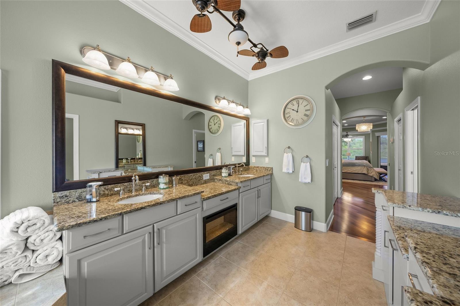 Image 44 of 74 For 8282 Barton Farms Boulevard