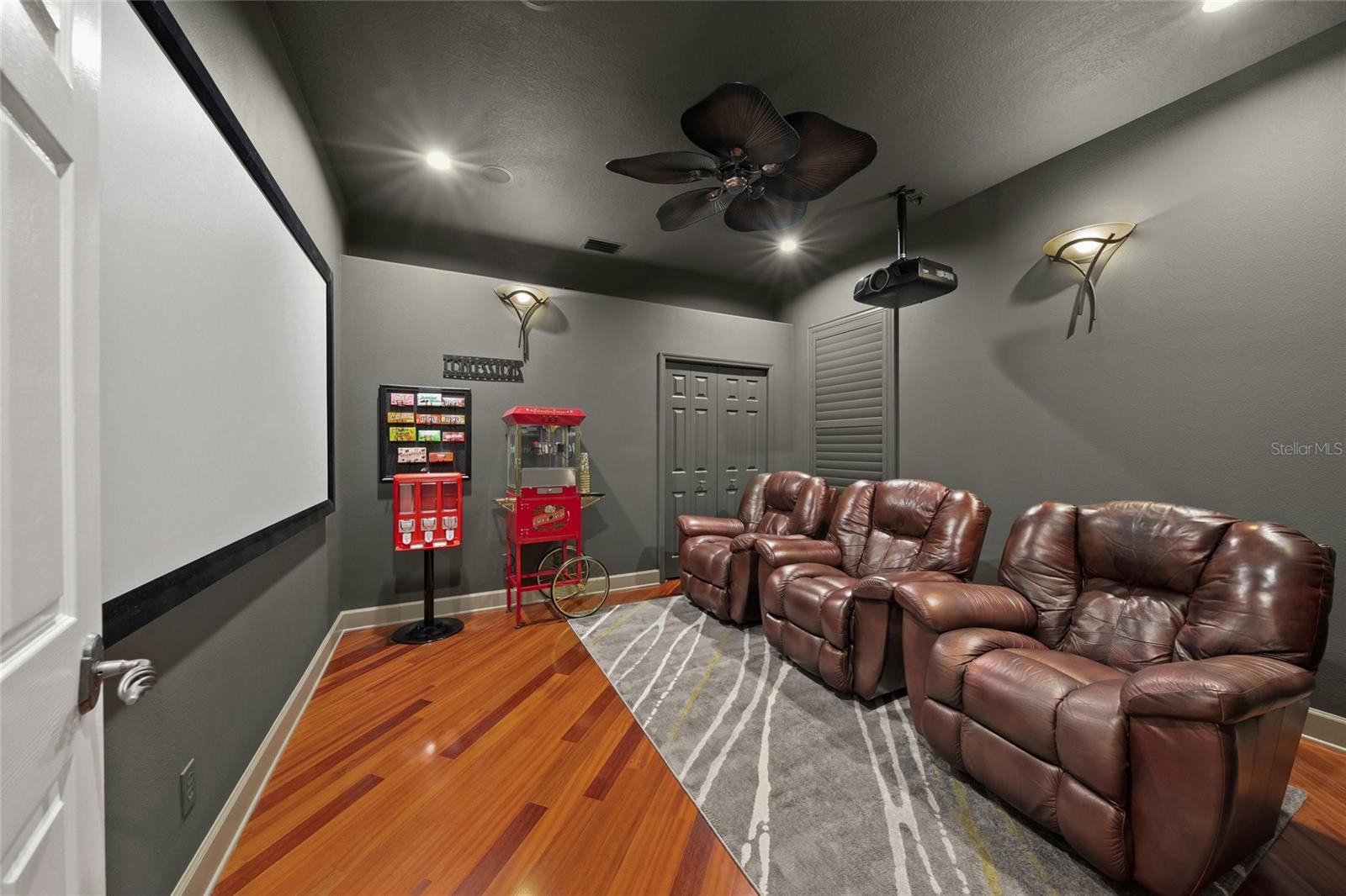 Image 49 of 74 For 8282 Barton Farms Boulevard