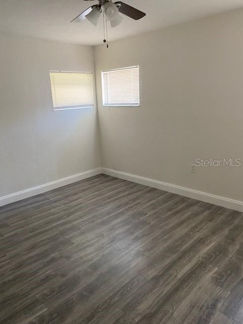 Image 23 of 29 For 1501 7th Street Se