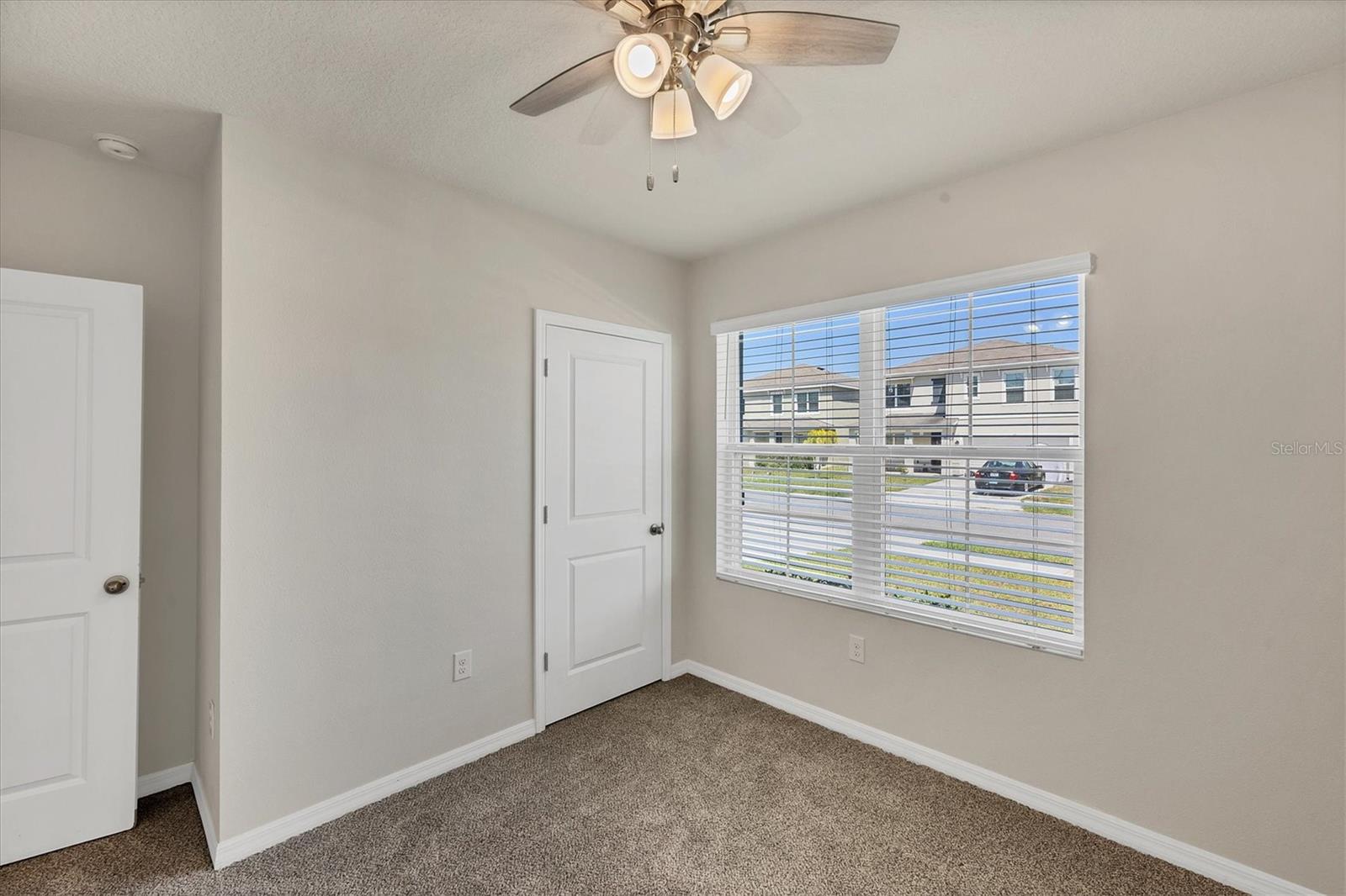 Image 16 of 46 For 153 Tierra Verde Way