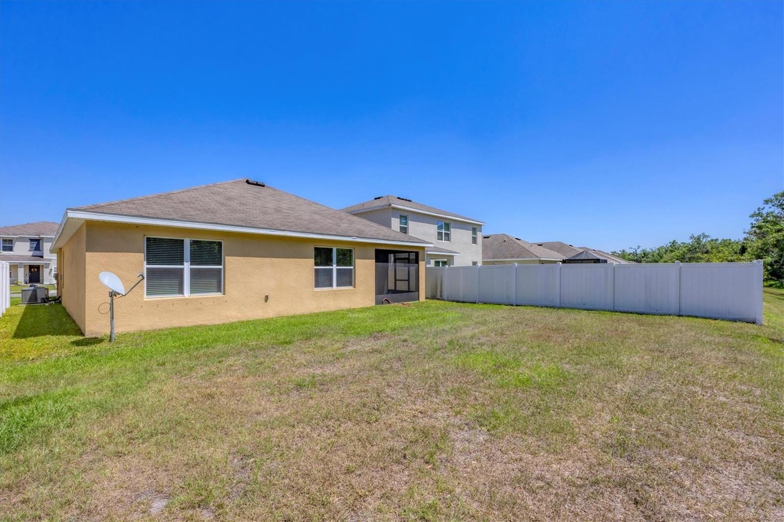 Image 27 of 46 For 153 Tierra Verde Way