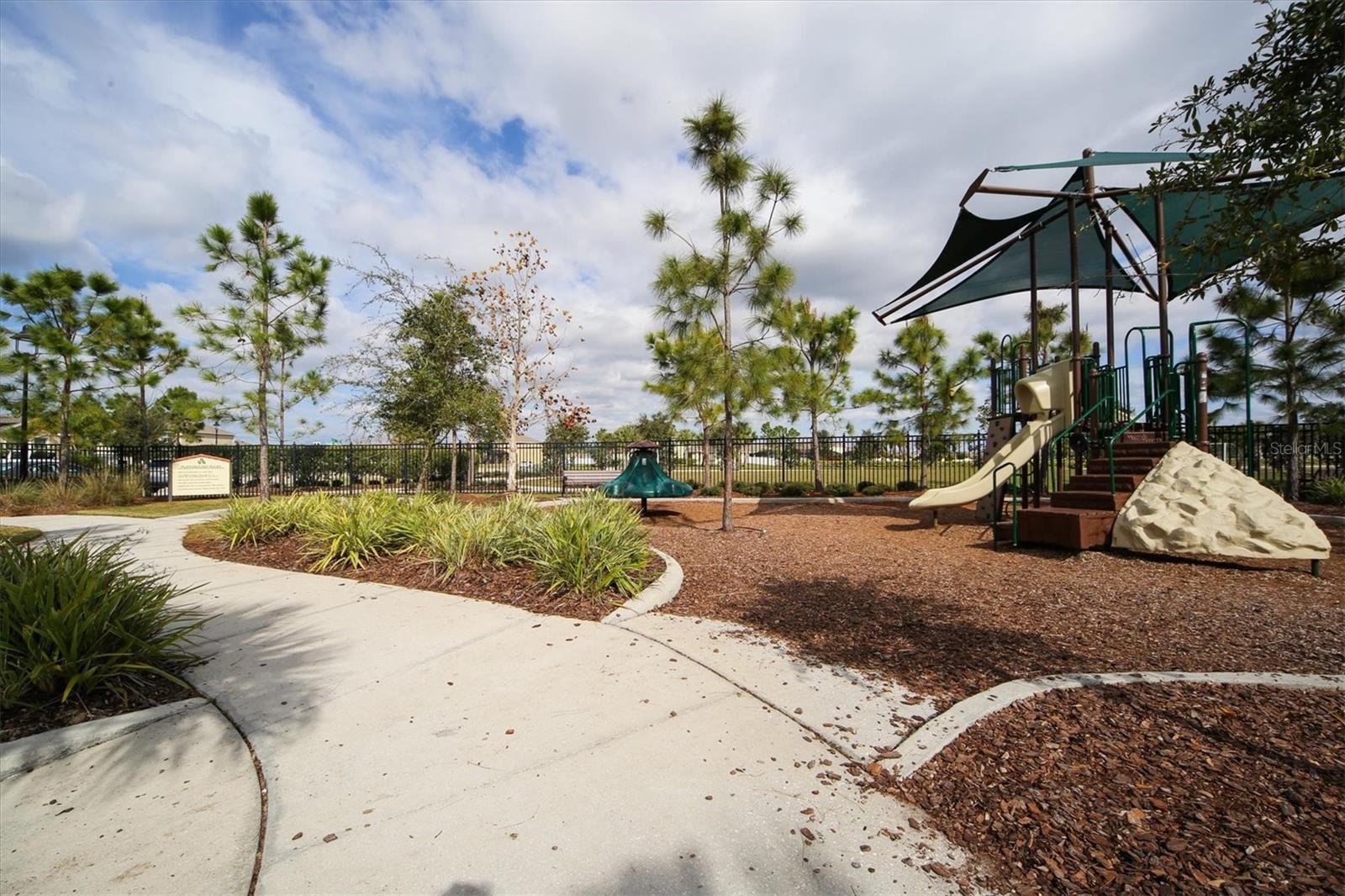 Image 41 of 46 For 153 Tierra Verde Way