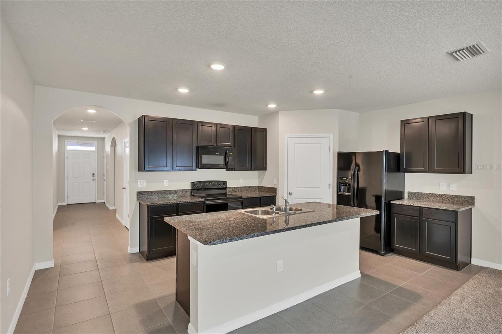 Image 7 of 46 For 153 Tierra Verde Way