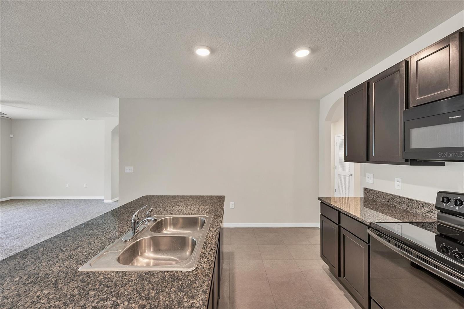 Image 9 of 46 For 153 Tierra Verde Way