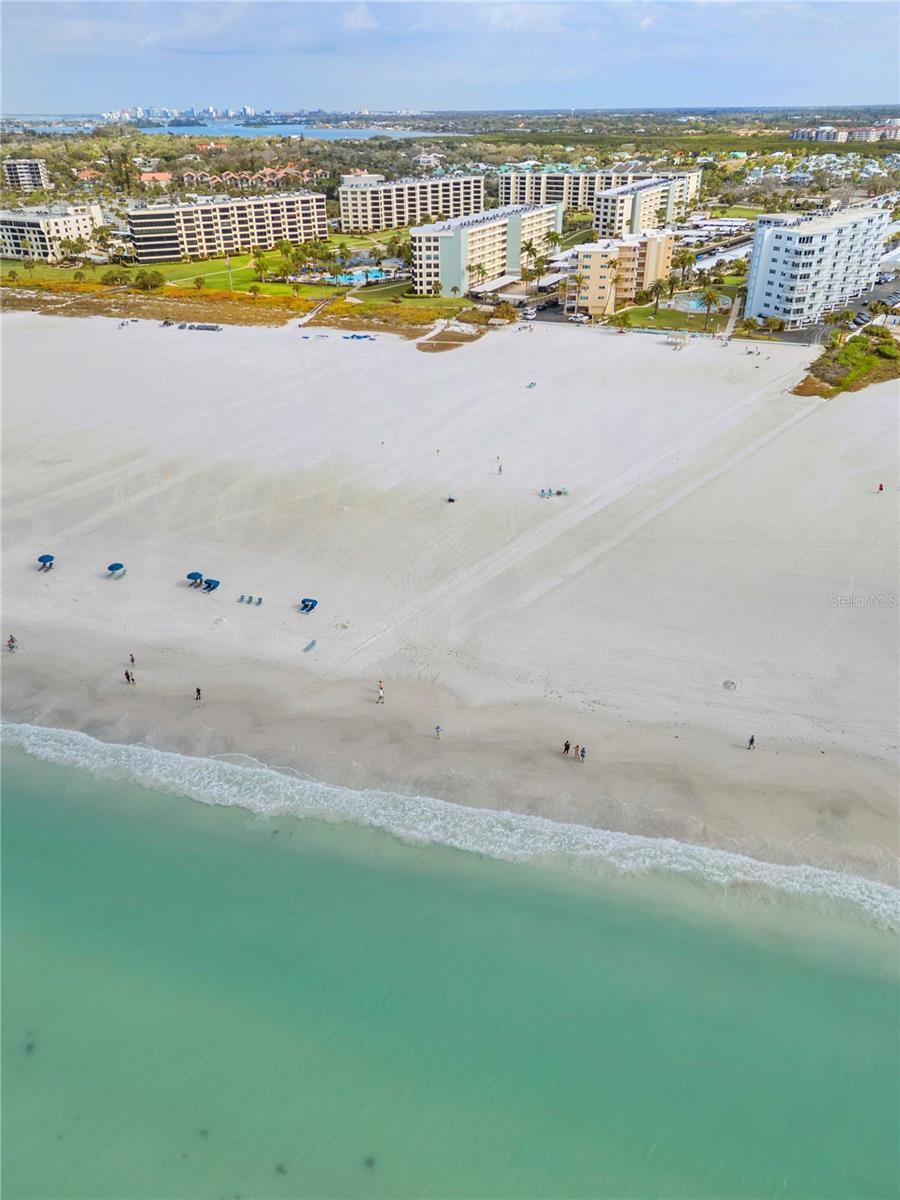 Image 37 of 65 For 5830 Midnight Pass Road T22