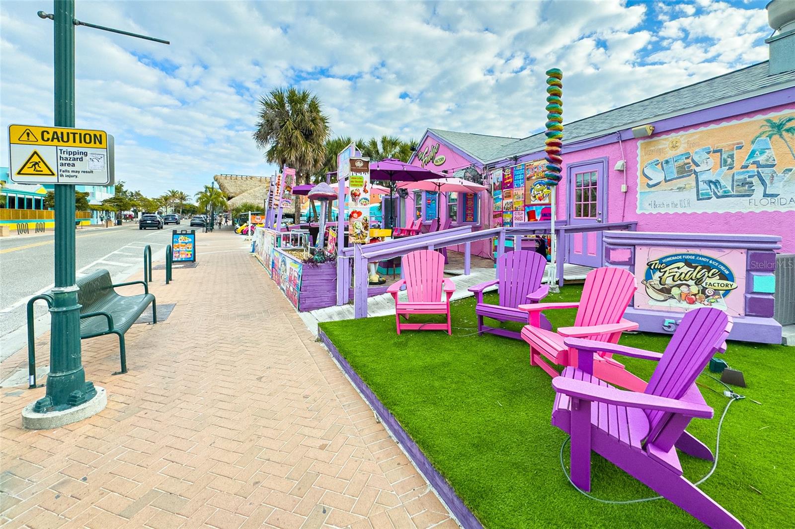 Image 50 of 65 For 5830 Midnight Pass Road T22