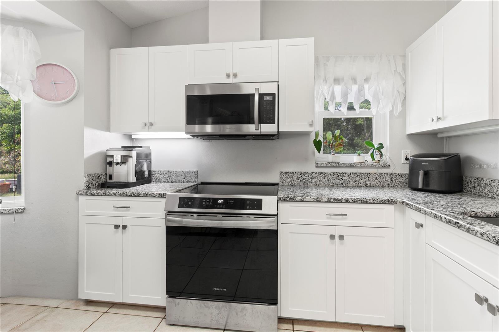 Image 10 of 57 For 5910 Bella Road