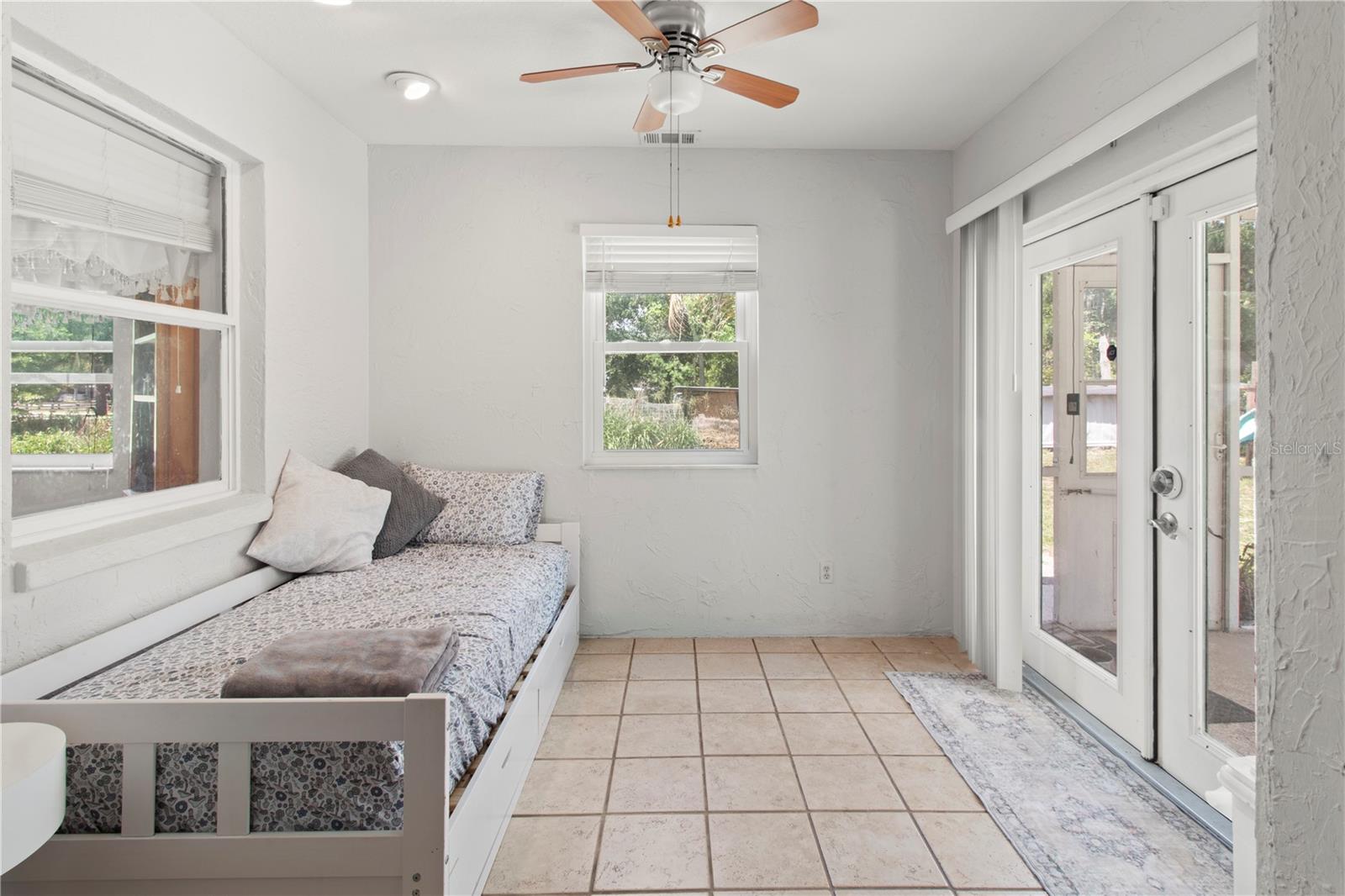 Image 21 of 57 For 5910 Bella Road