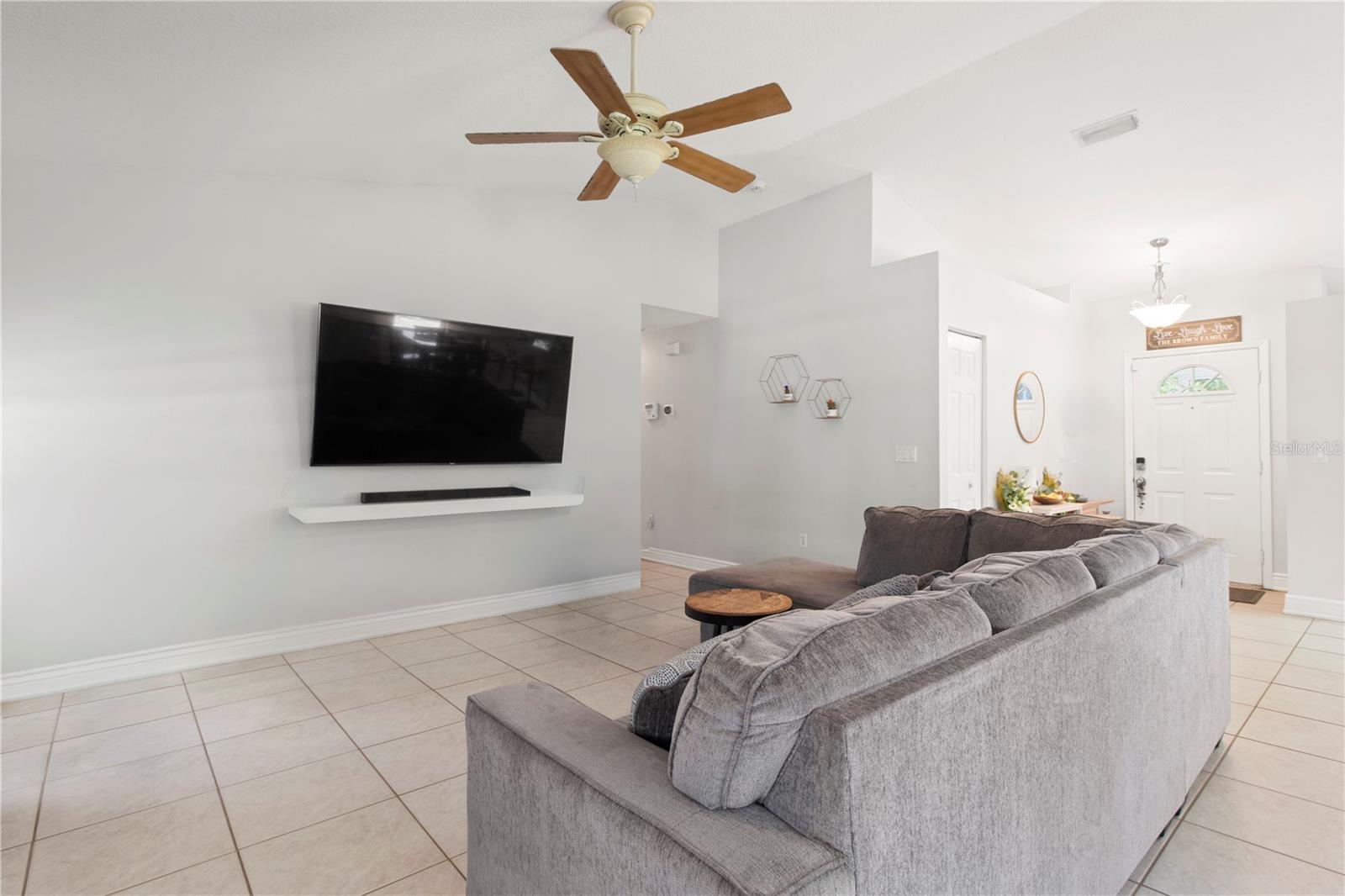 Image 23 of 57 For 5910 Bella Road