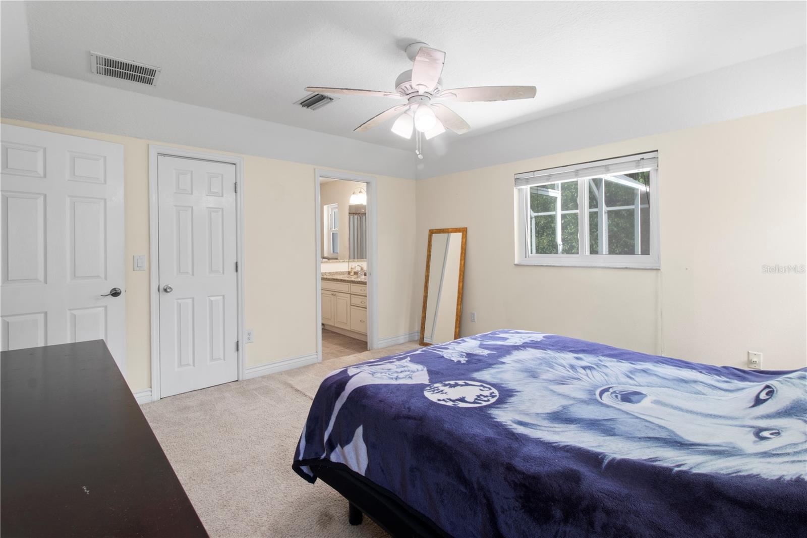 Image 27 of 57 For 5910 Bella Road