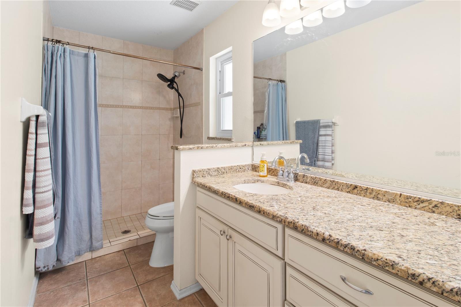 Image 28 of 57 For 5910 Bella Road