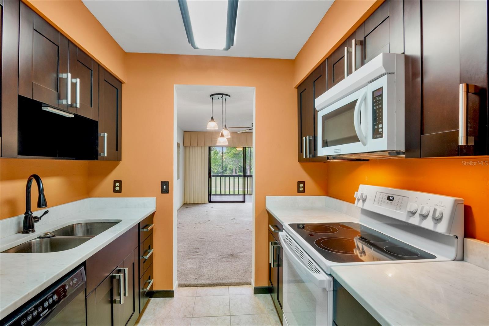 Image 10 of 36 For 4623 Longwater Chase  112 Bldg J