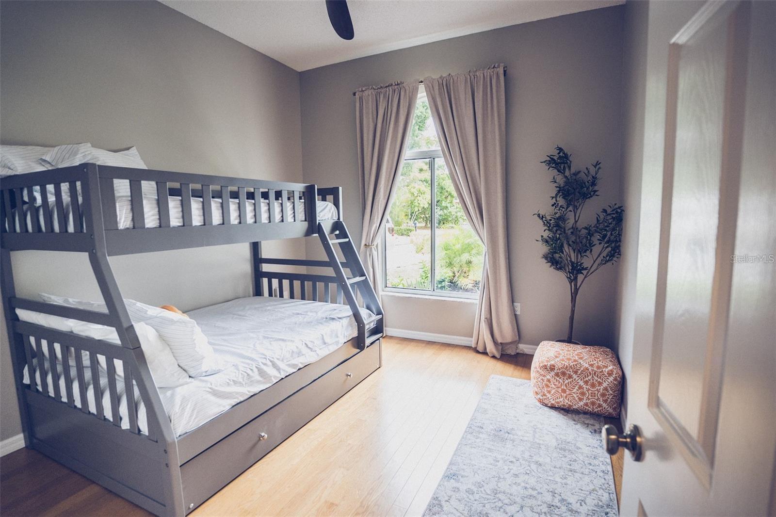 Image 23 of 63 For 8344 9th Avenue Terrace Nw