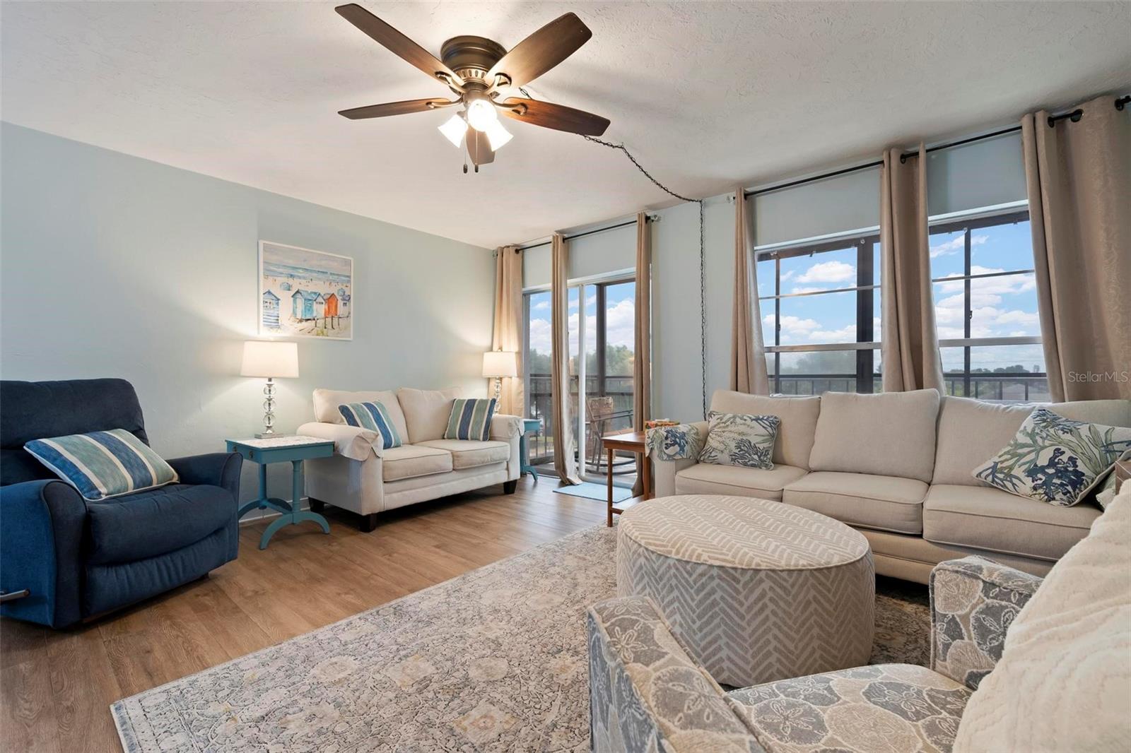 Image 11 of 39 For 2901 26th Street W 303